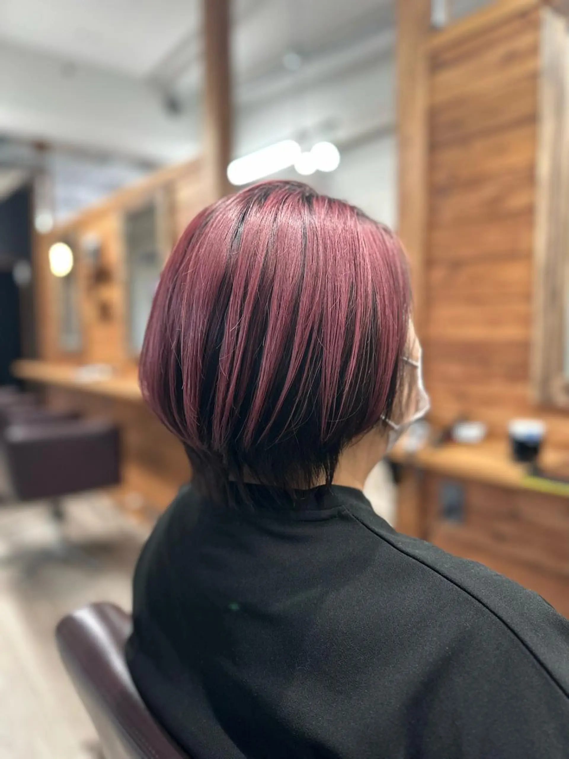 ショート カット ヘアカラー ハットリ 代表のヘアスタイル
