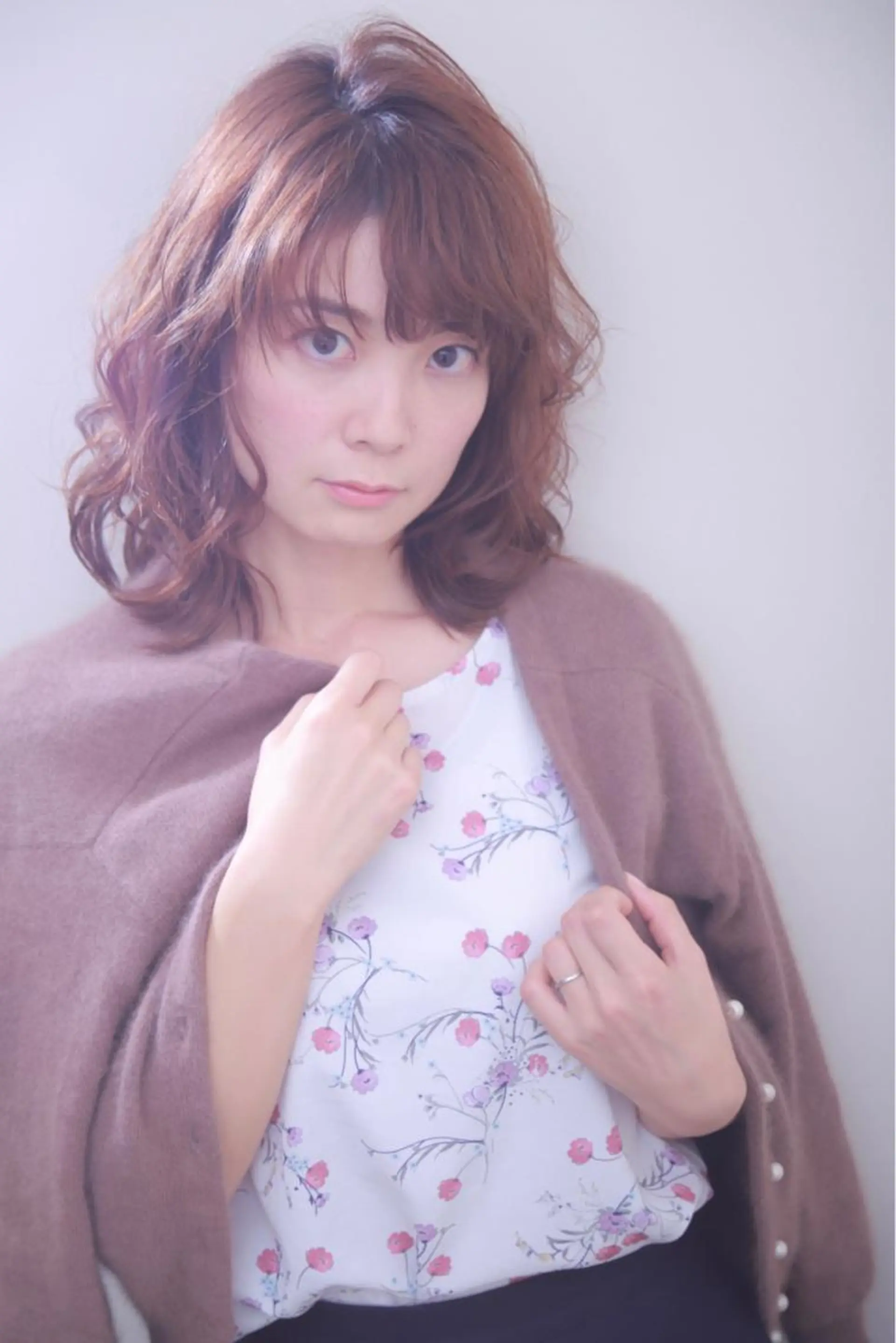 ミディアム 伊藤 裕貴のヘアスタイル