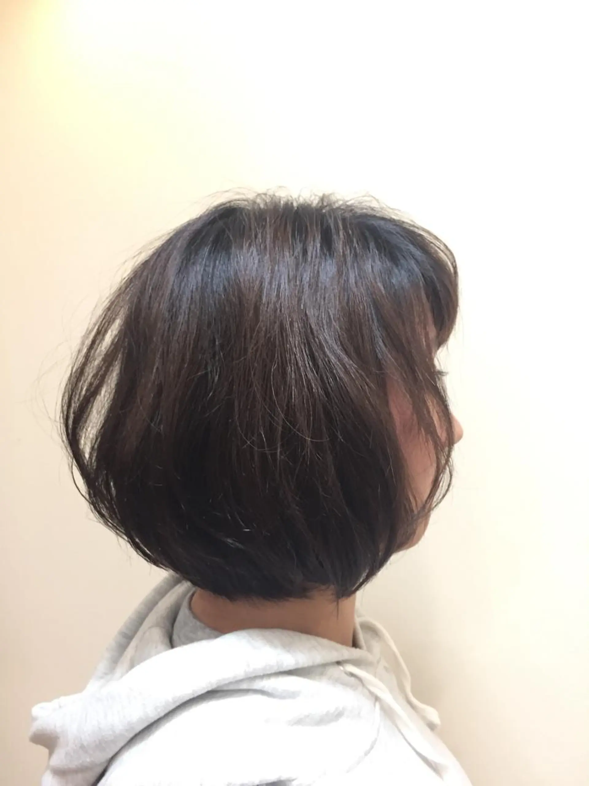 ミディアム カラー カット トリートメント パーマスタジオ グレイス はやとのヘアスタイル