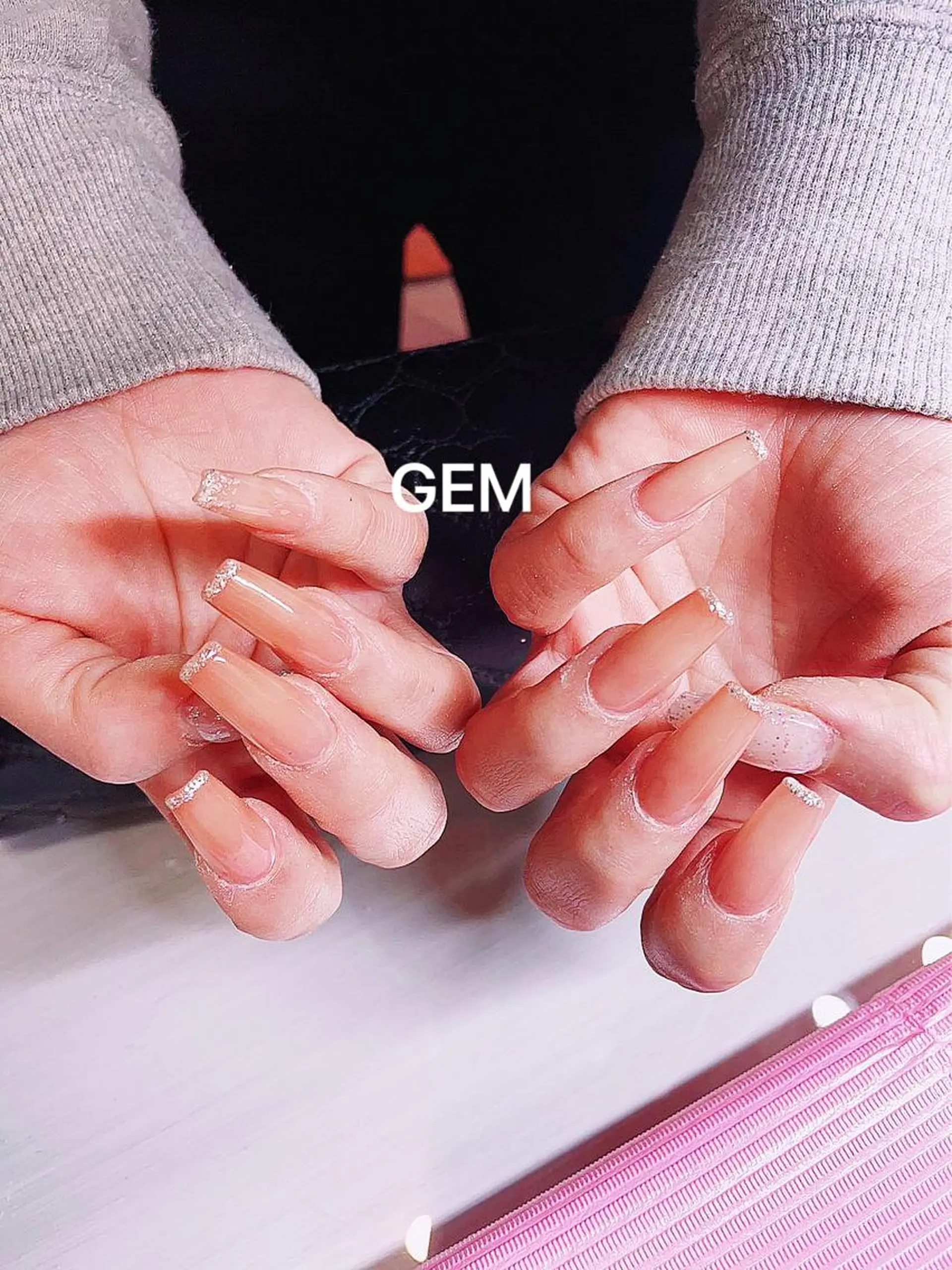 ネイル 持ち込み シンプルネイル GEM所属・Gem  the beauty玲衣のネイルデザイン