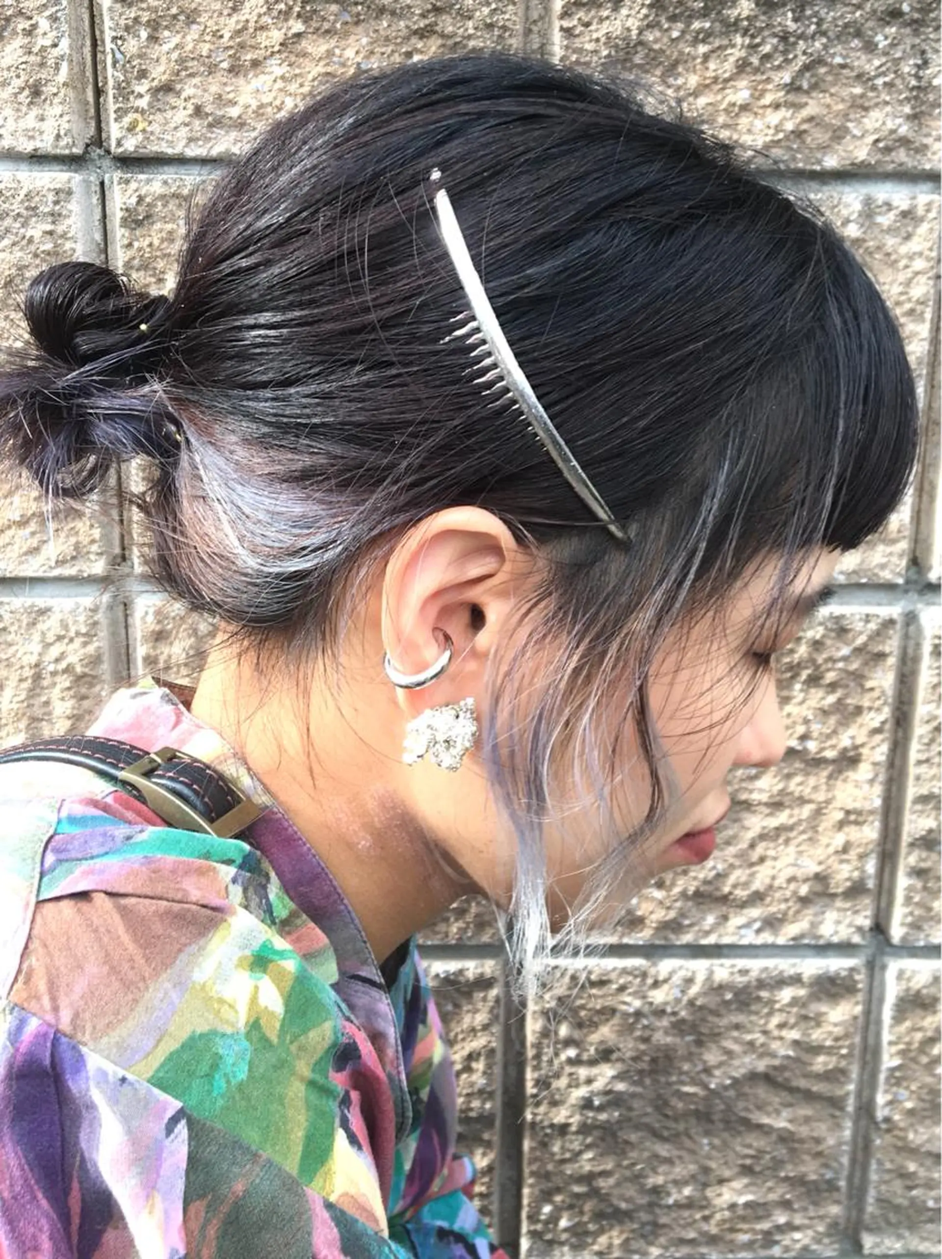 カラー ブリーチ インナーカラー rocca所属・鮫島 連のヘアスタイル