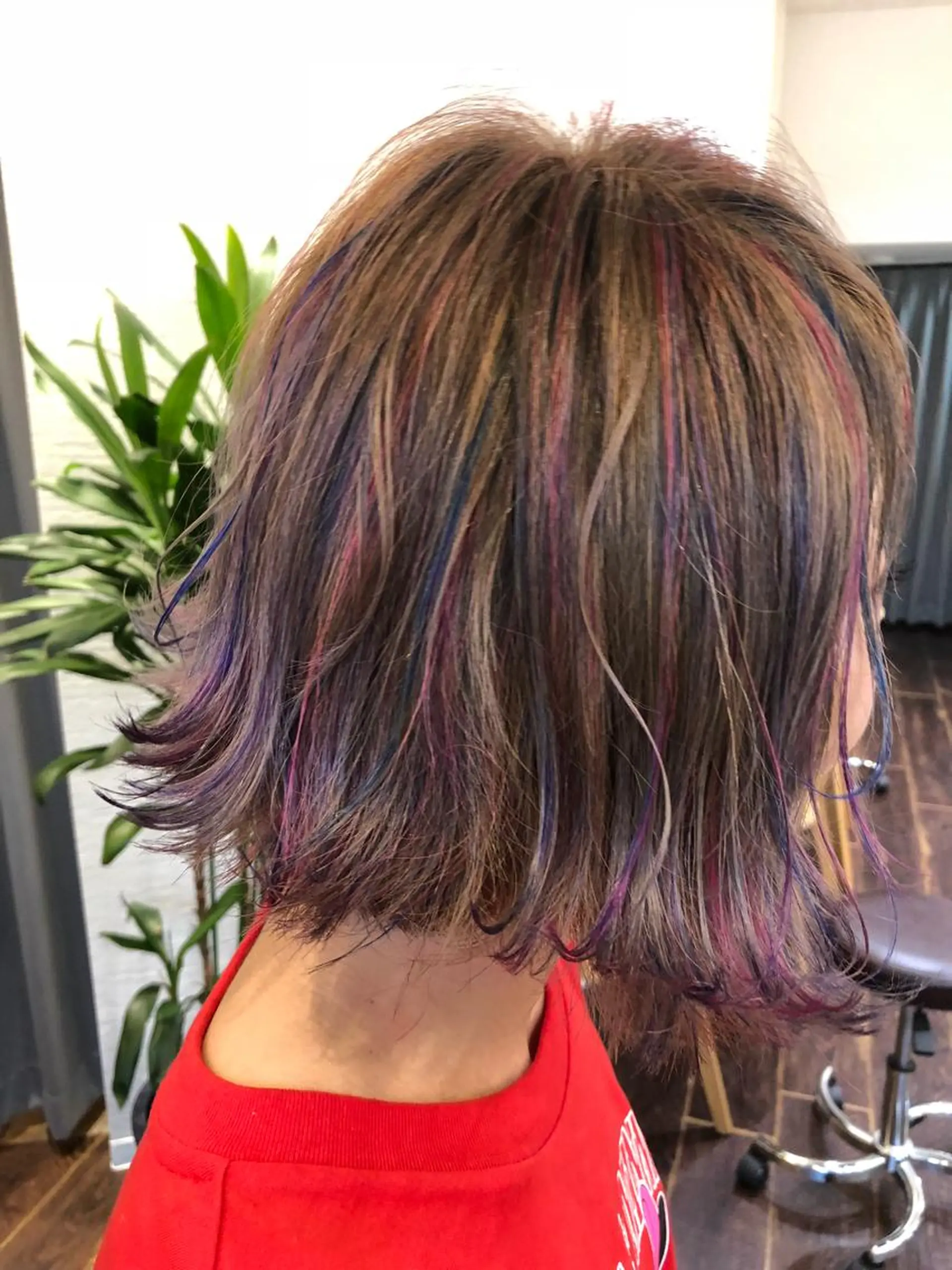 ミディアム カラー ハイライトカラー ハイライト 皆巳 達郎のヘアスタイル