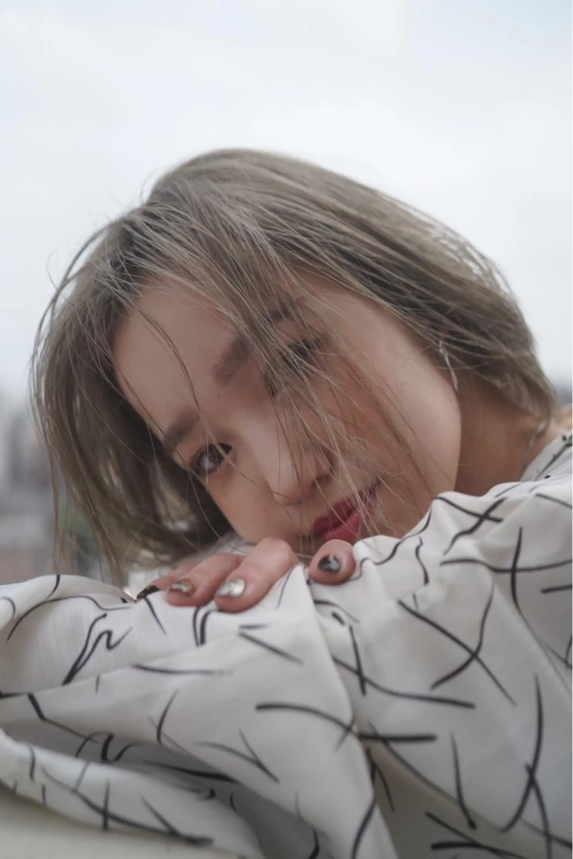 ショート china/ボブ /ブリーチカラーのヘアスタイル