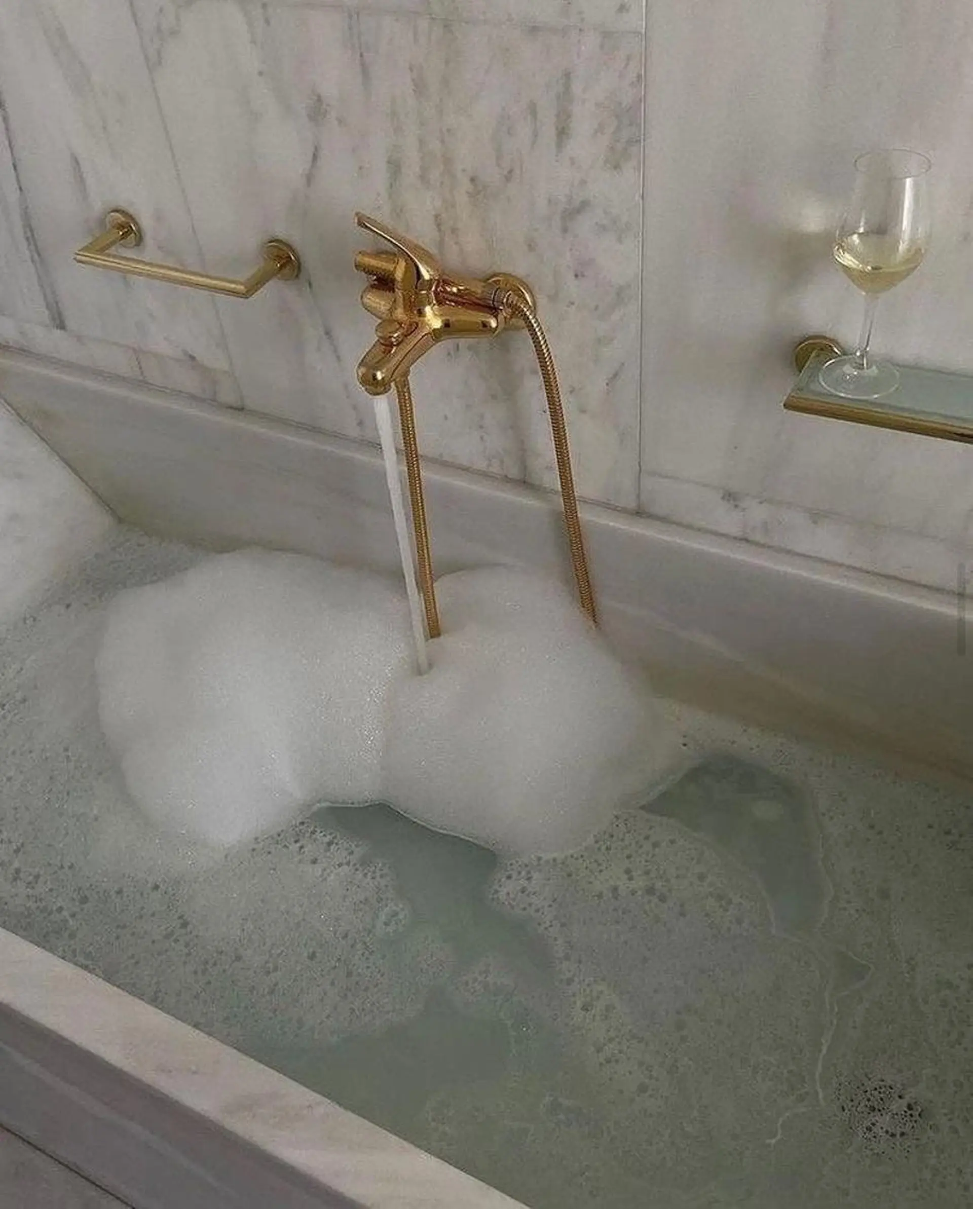 マツエク・マツパ アイブロウ まつげパーマ ELLY 🪩横浜のマツエク・マツパデザイン