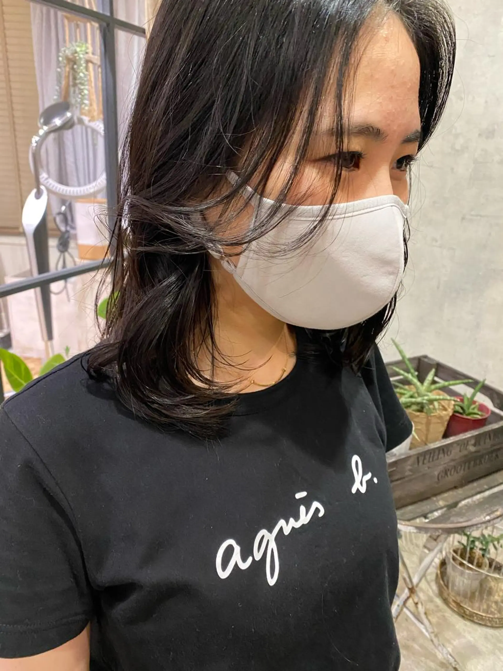 ミディアム カット 平野恵/透明感カラー ブリーチ/ボブのヘアスタイル