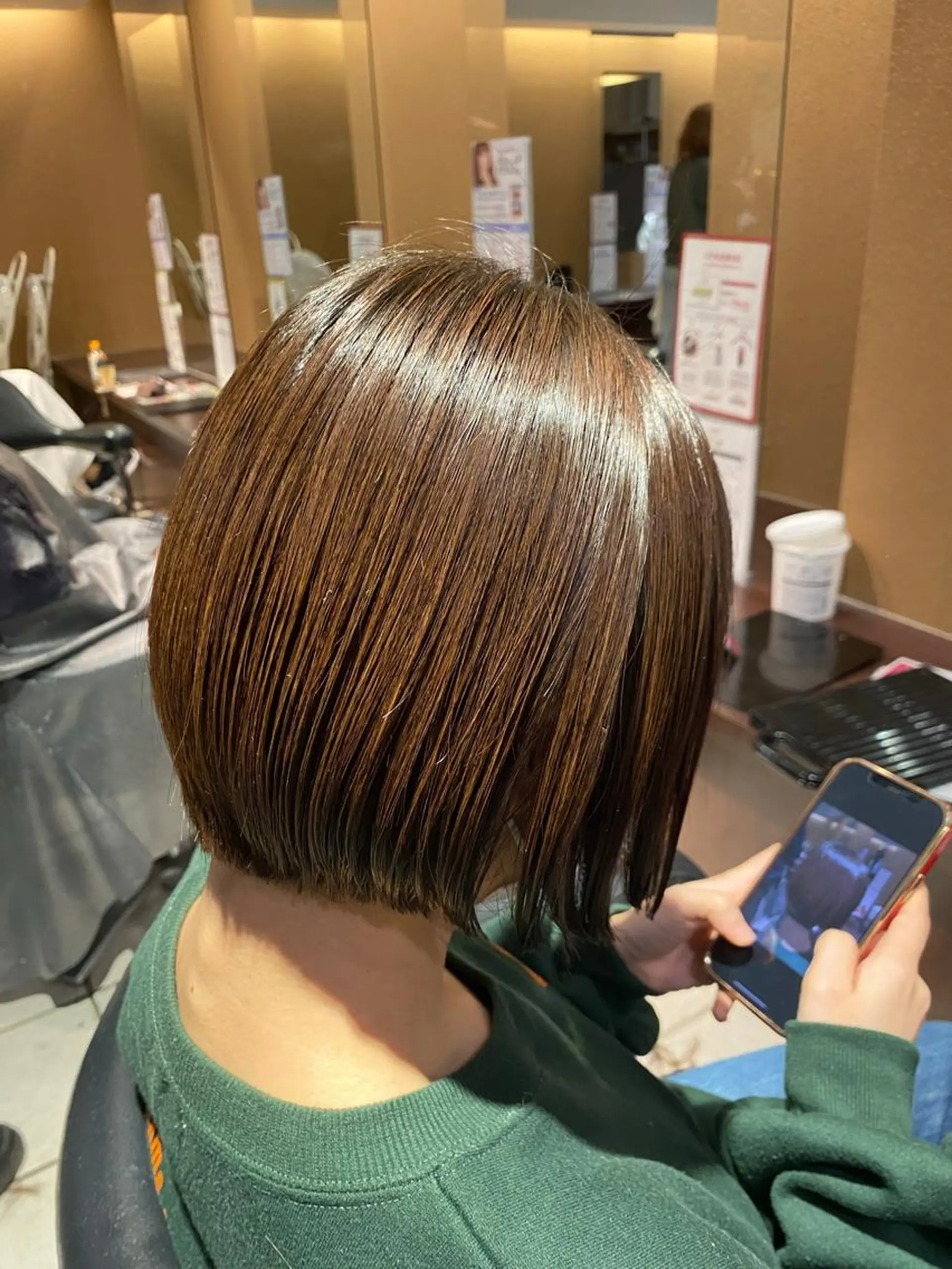 ショート 西岡 あつみ/ 堀江美容室のヘアスタイル