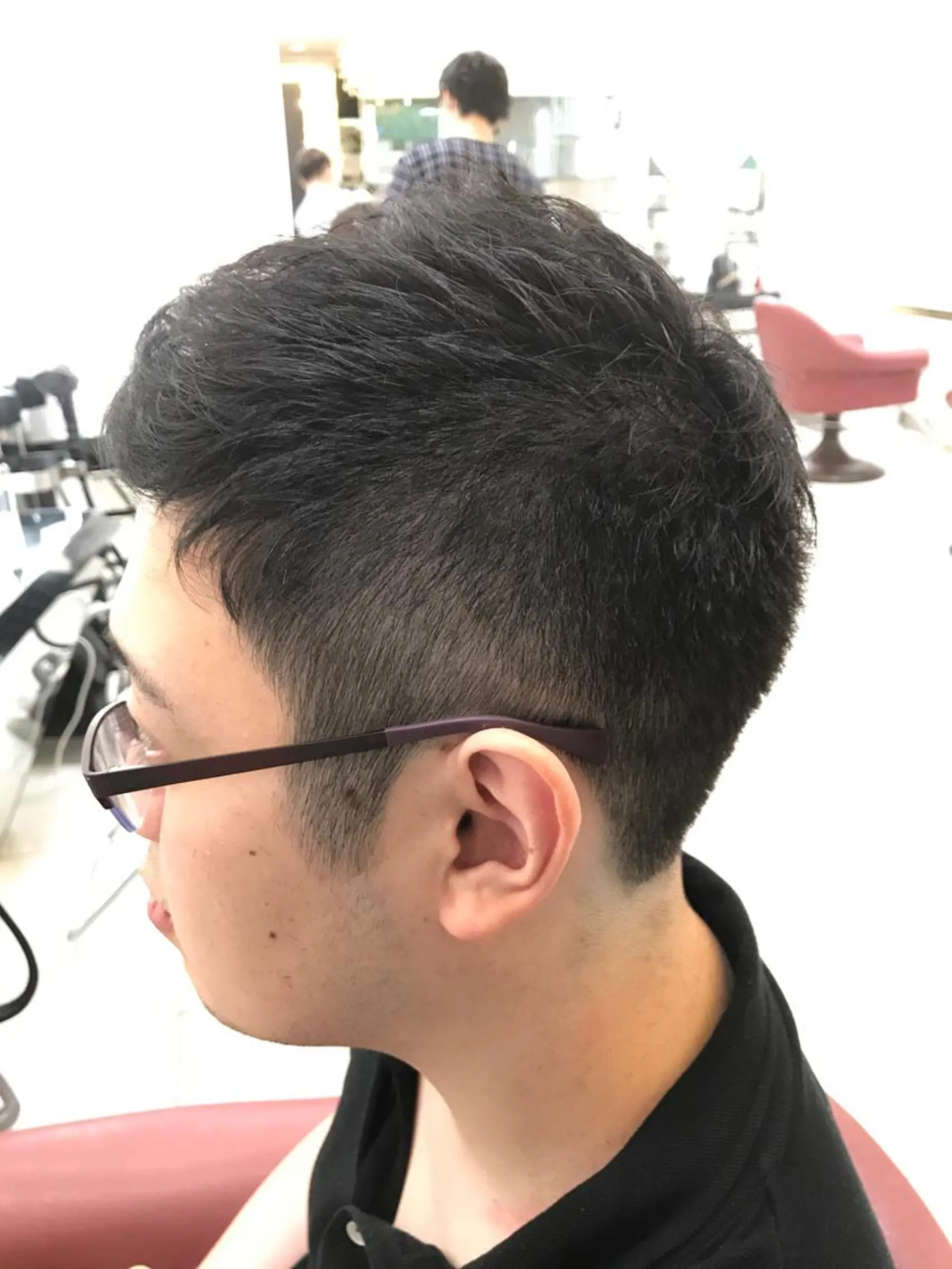 ショート カット ヘアカラー トリートメント 髪質改善/レイヤー/ 小顔/デザインのヘアスタイル