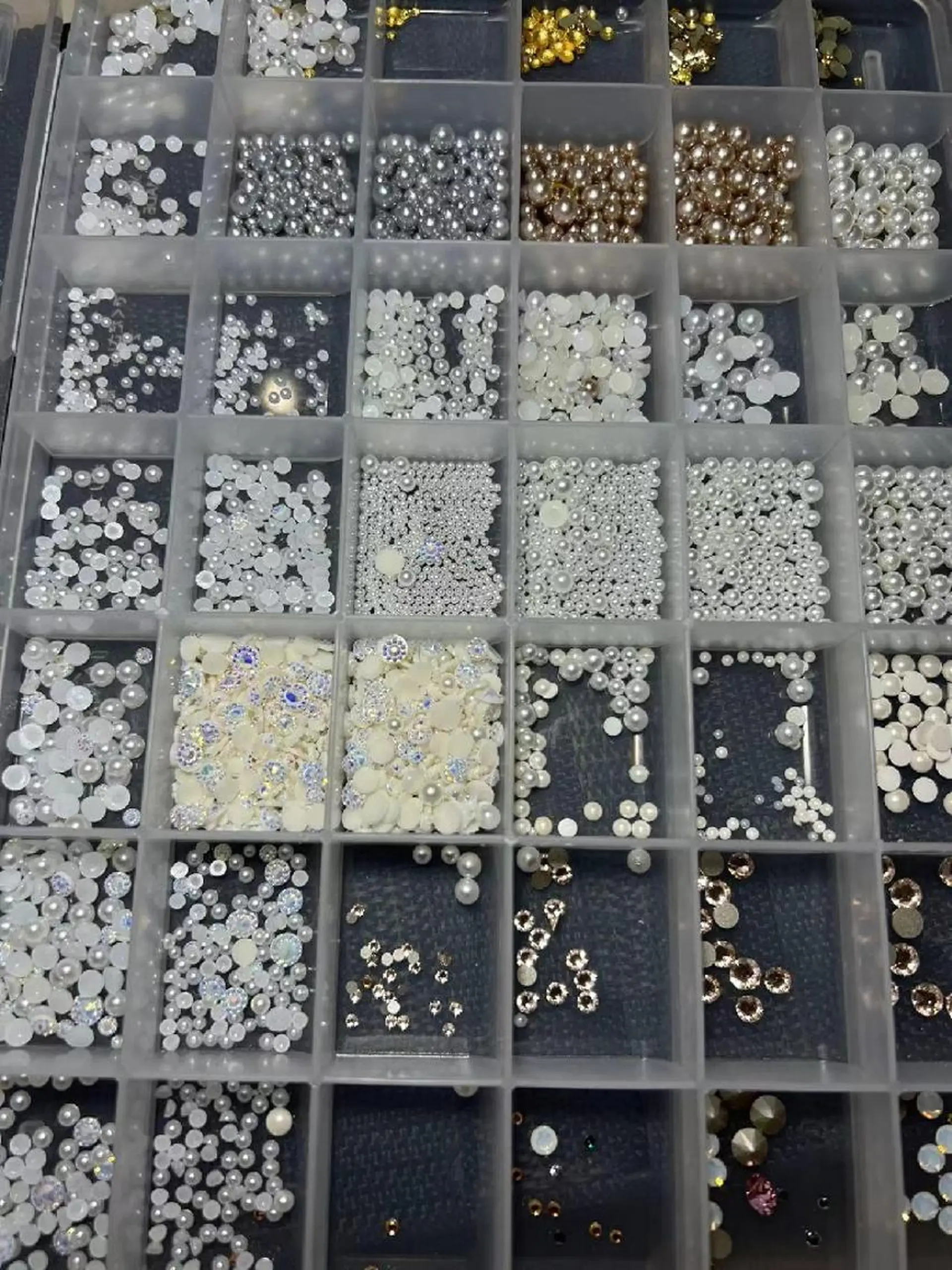 ネイル N. サロン所属・Theone栄店 田口のネイルデザイン