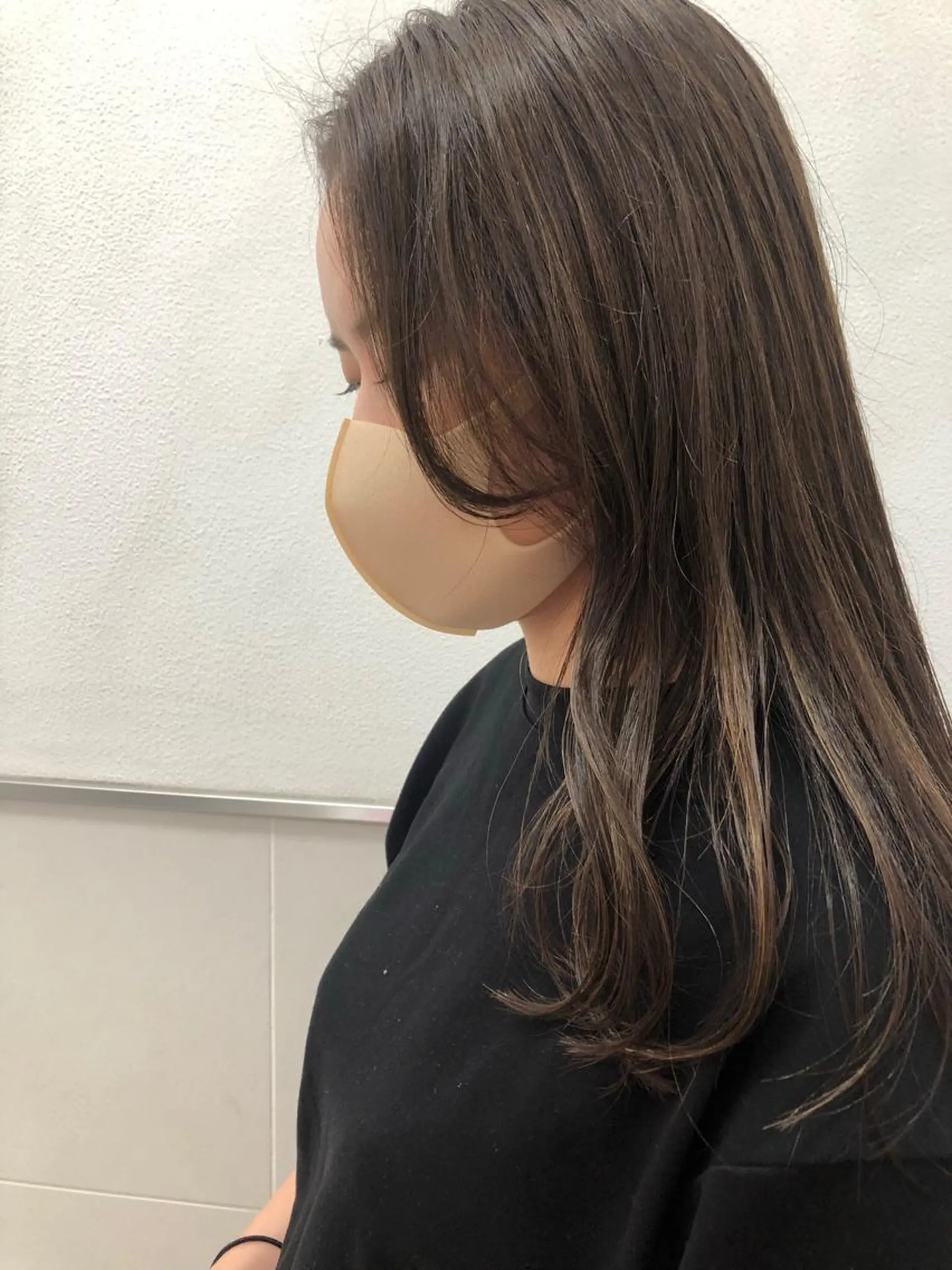 ロング ヘアカラー 細川 夕利亜のヘアスタイル