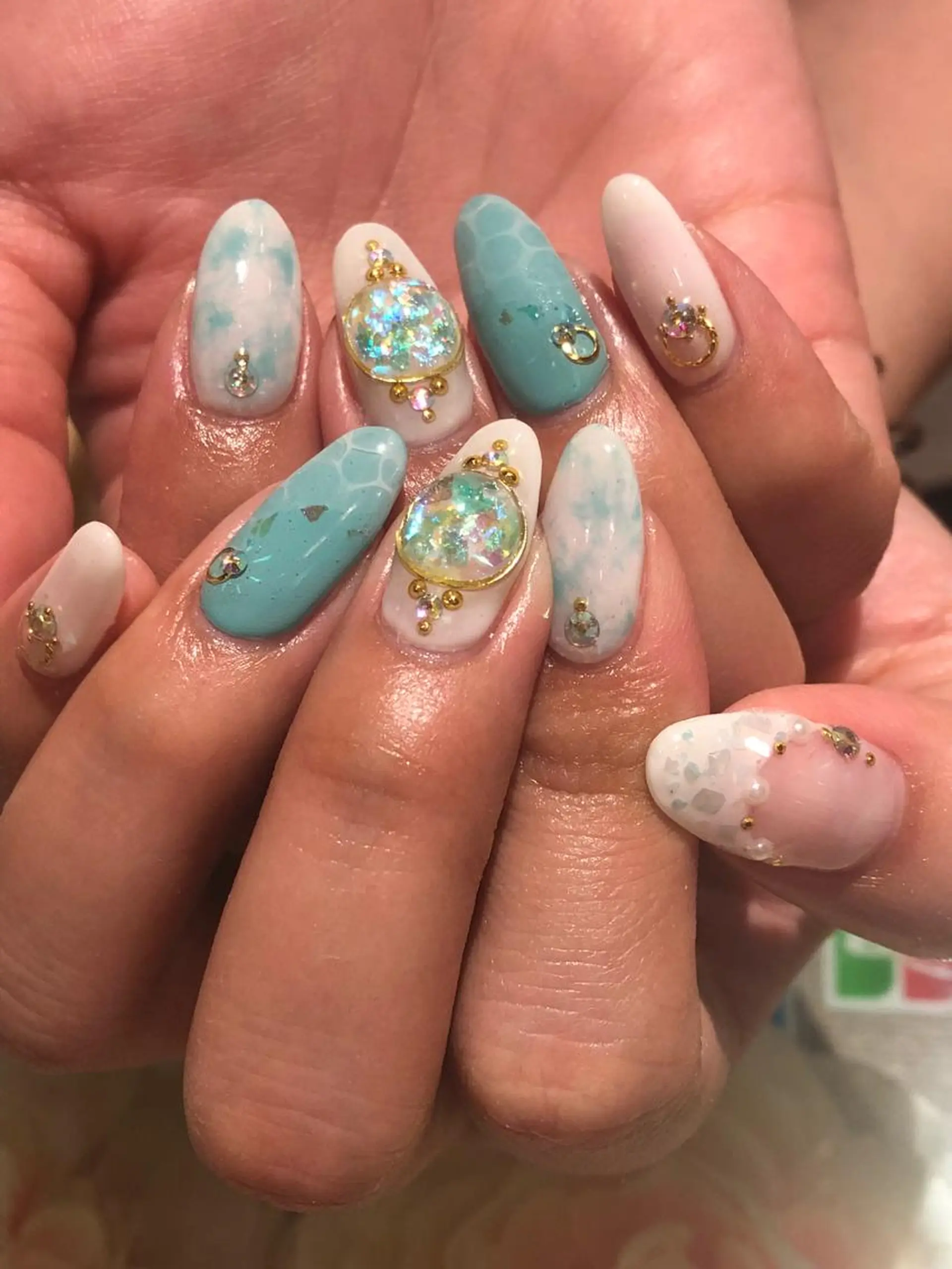 ネイル Nest 三田のマツエク・マツパデザイン