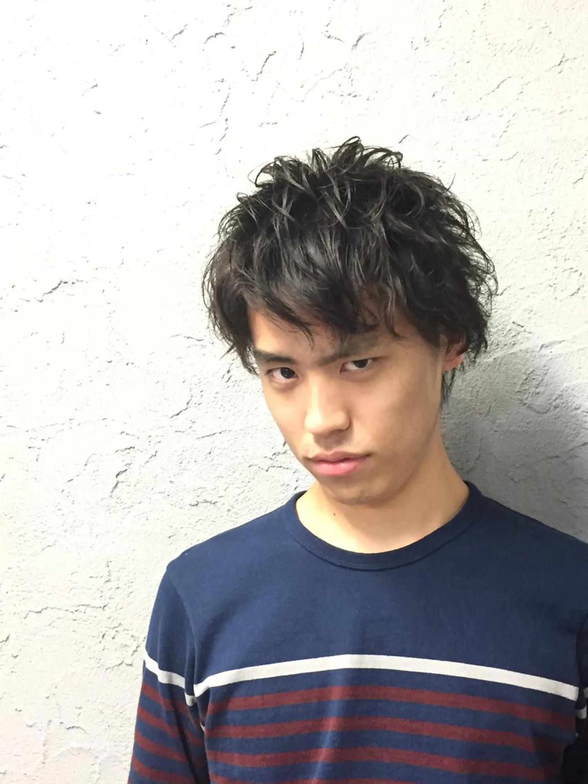 ショート パーマ メンズ 水野 魁人のヘアスタイル