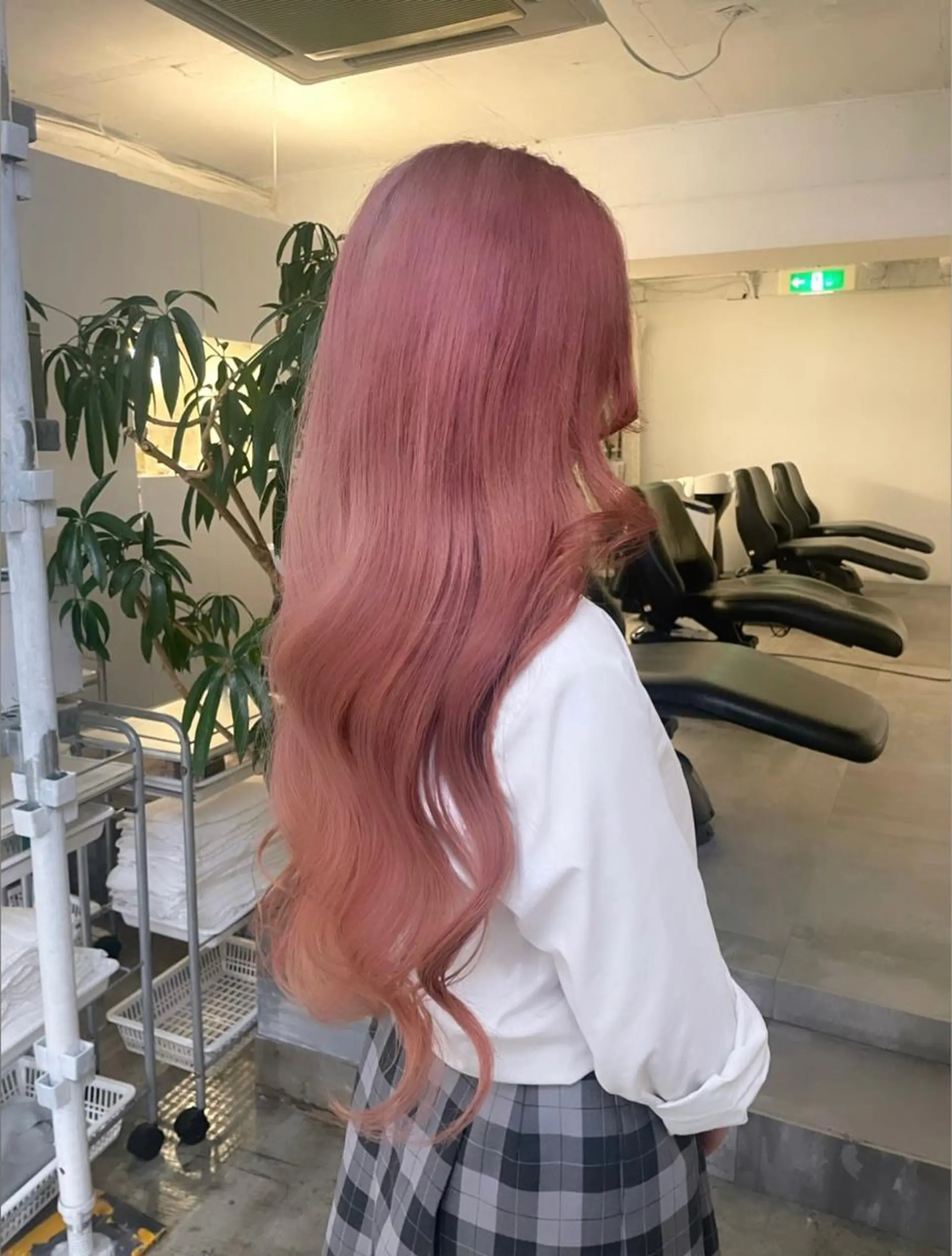 ロング カラー ベージュカラー ブリーチ ケアブリーチ ダブルカラー ピンクカラー 暖色カラー🍒 ケアブリーチ/akiのヘアスタイル