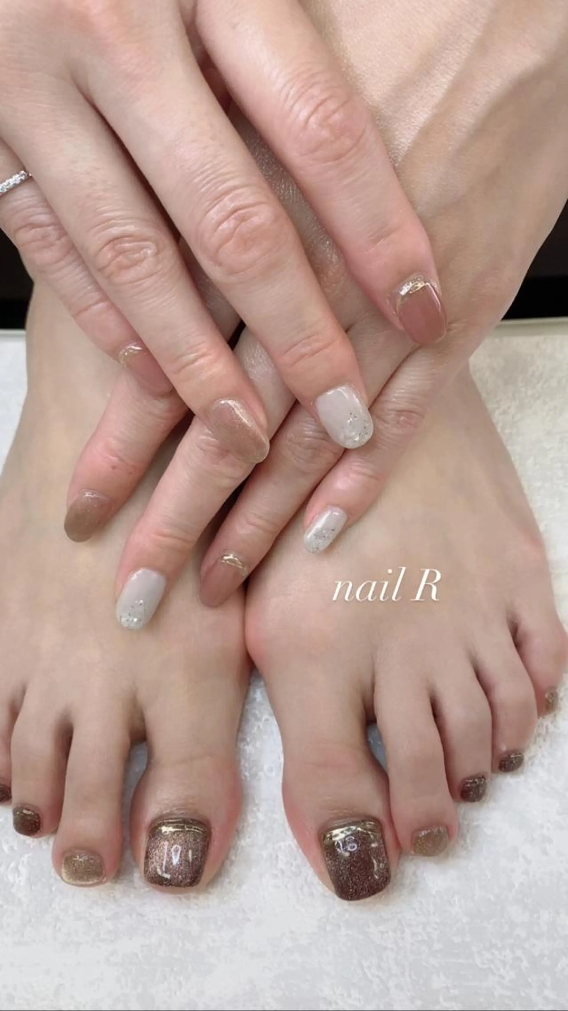 ショート ハンドネイル JNA認定講師🌸 RIEのネイルデザイン