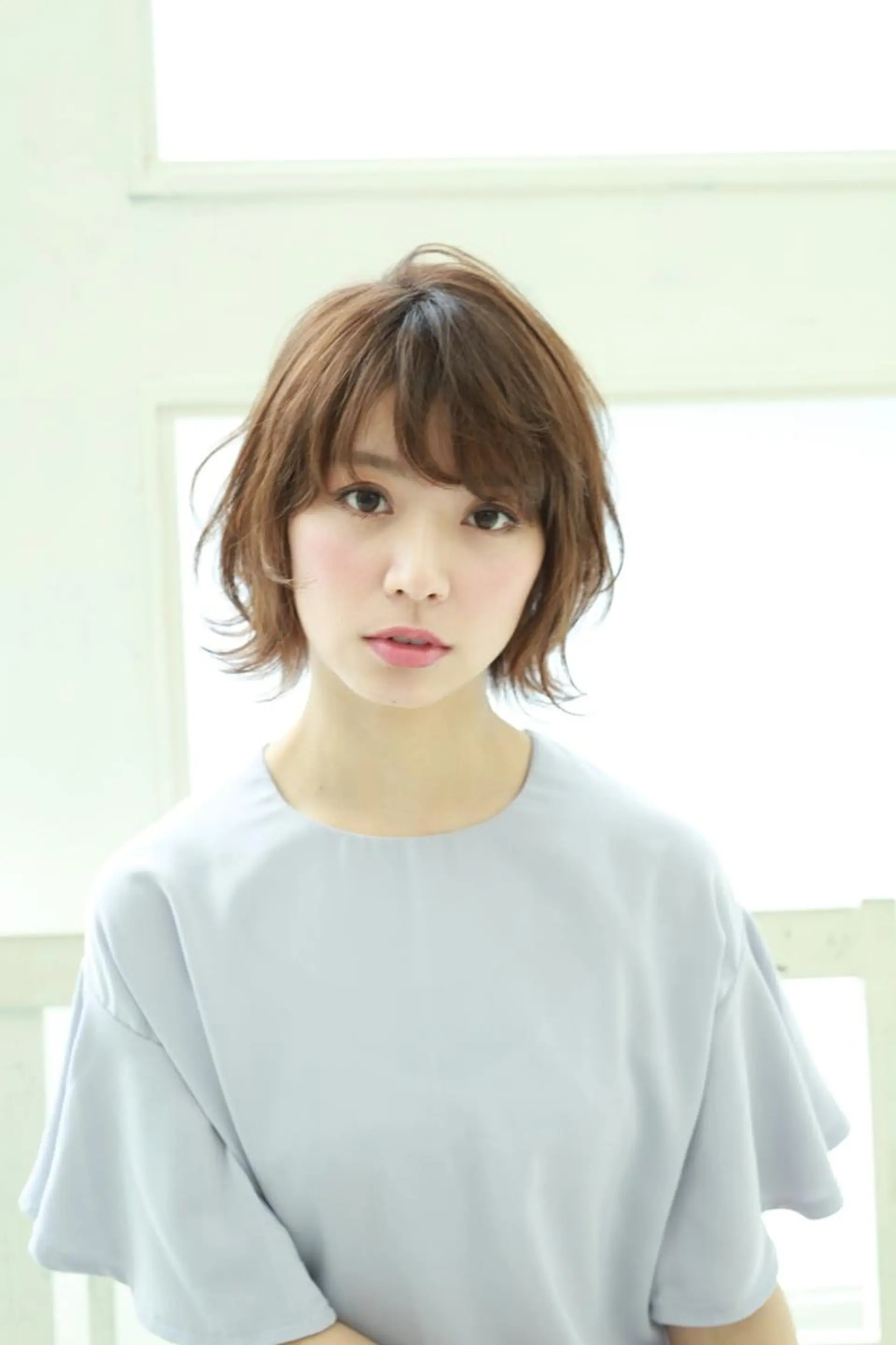 カラー パーマ ヘアアレンジ バレイヤージュ ブルーカラー ブルージュ グラデーションカラー ハイライトカラー 小顔カット✨ 透明感カラーのヘアスタイル