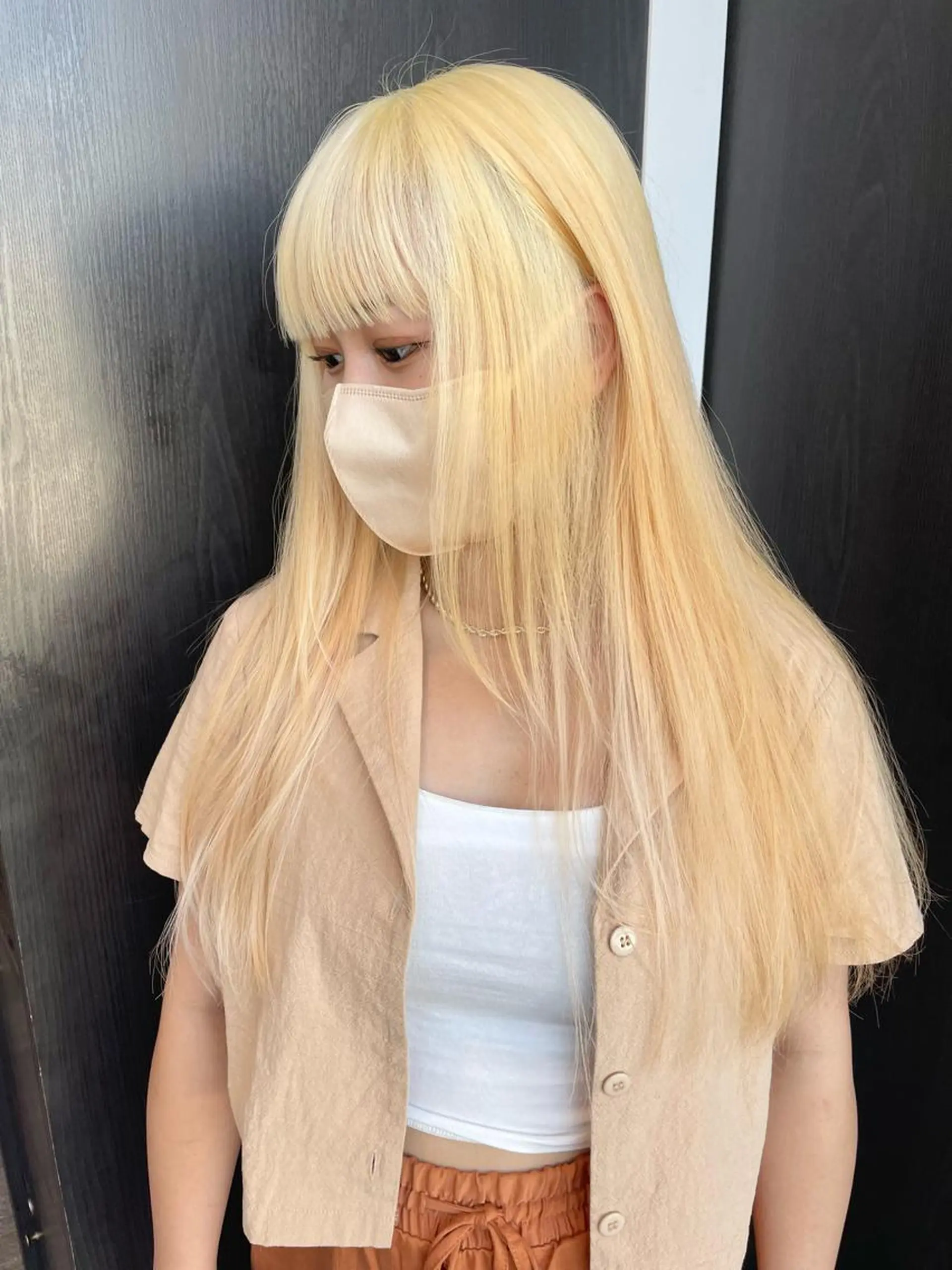 ロング カラー ヘアアレンジ ミストバング ベージュカラー ブリーチ ケアブリーチ 透明感カラー ヘアカラー トリートメント ヘアセット SALOWIN原宿ash店所属・理想のハイトーンへ 🌙サイダサキのヘアスタイル