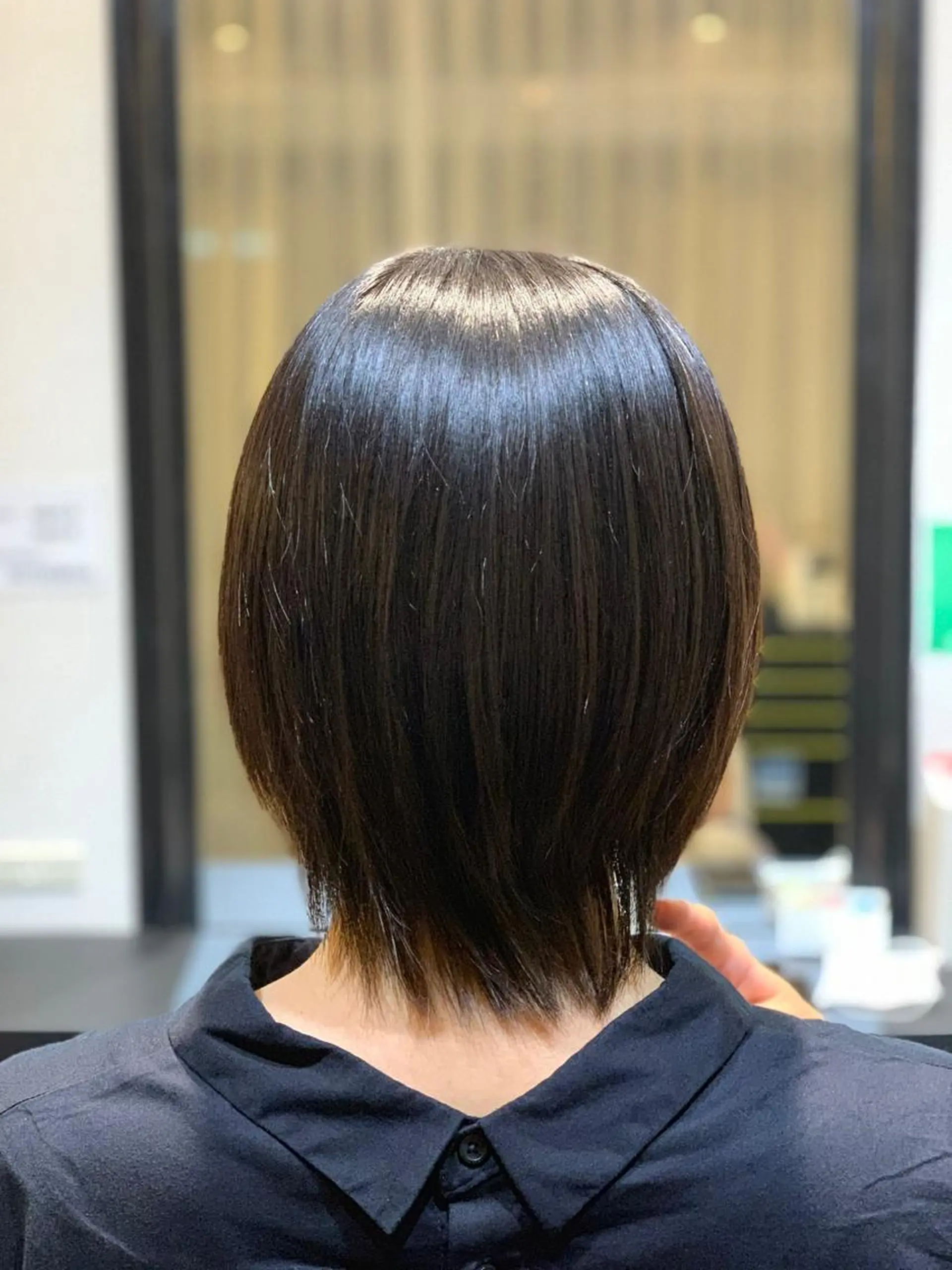 ショート 川村 綾のヘアスタイル