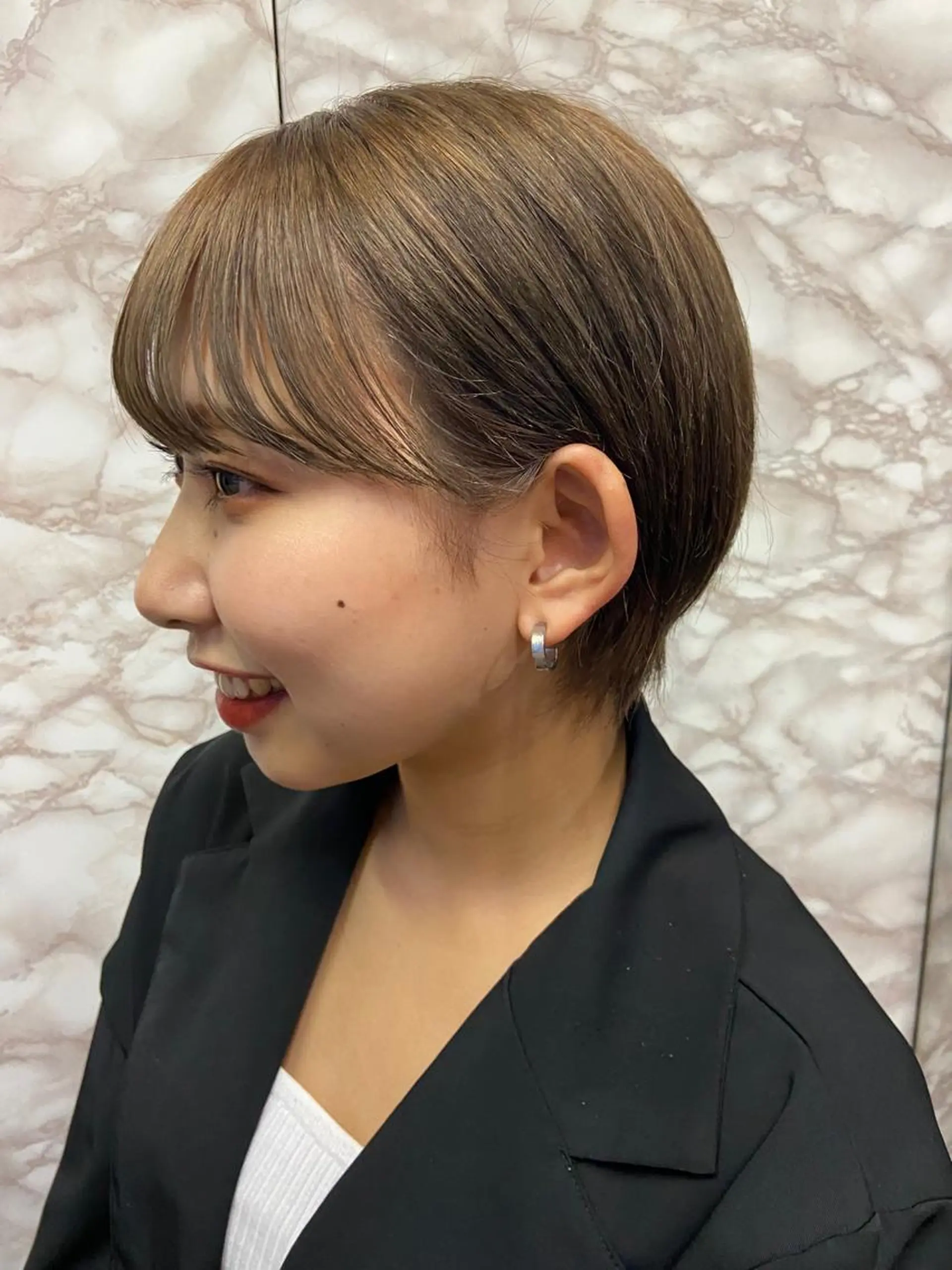 ショート 地毛風艶カラー🌿 喜多夏海のヘアスタイル