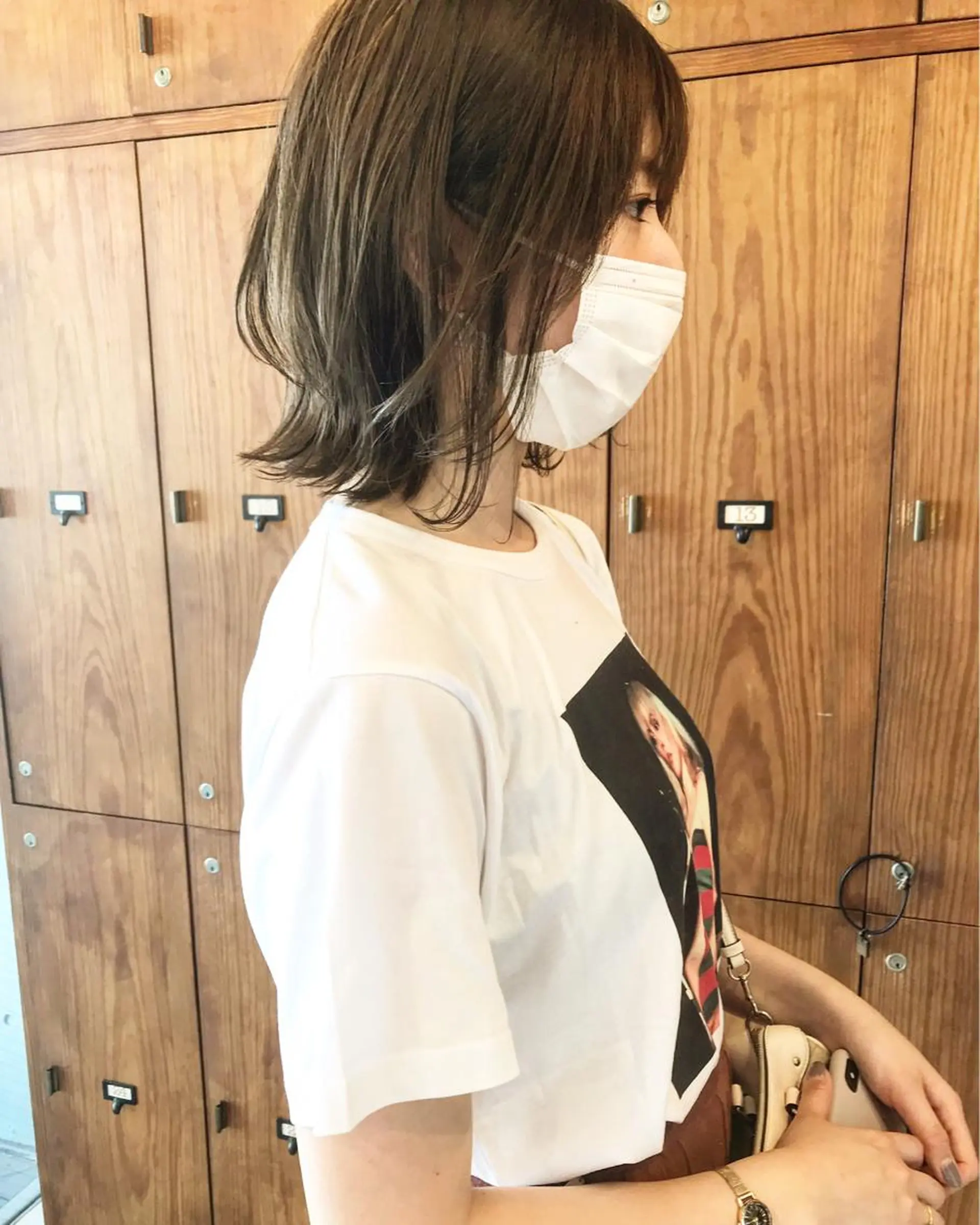 ミディアム くびれヘア くびれレイヤー レイヤーカット 鎌倉 彩のヘアスタイル