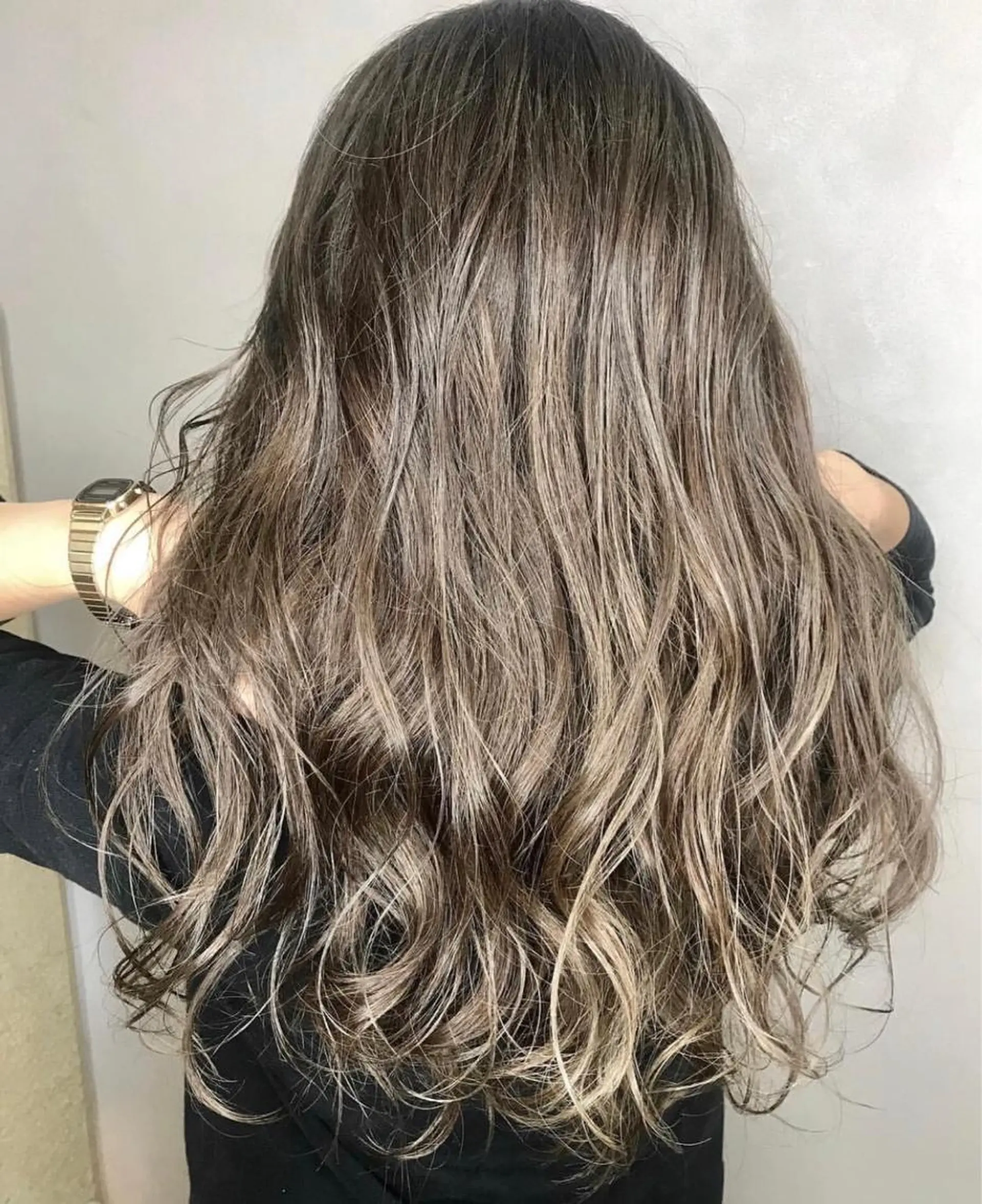 ロング カラー ケアに特化したサロン shinzaのヘアスタイル