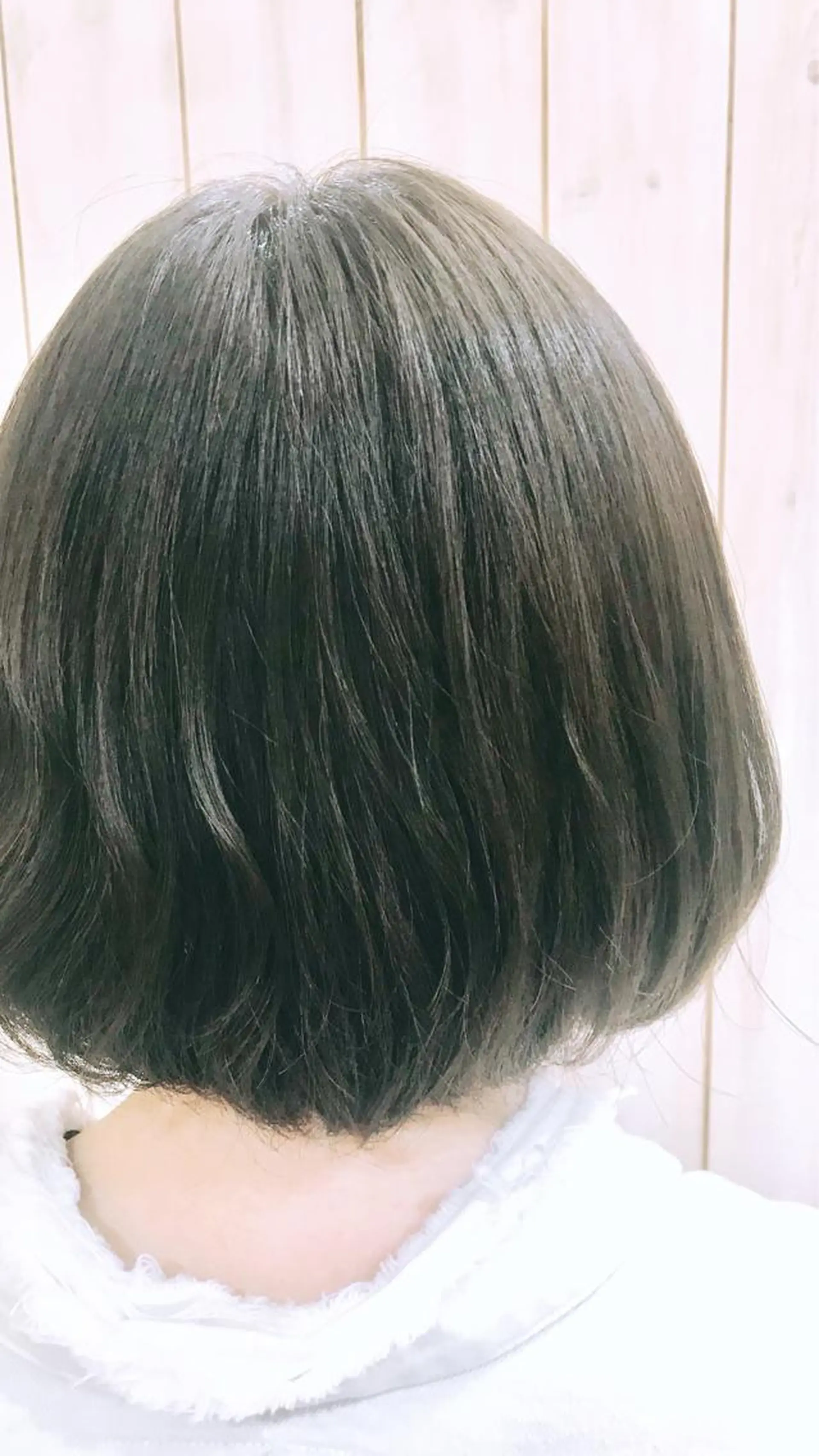 ミディアム カラー 増渕 駿介のヘアスタイル