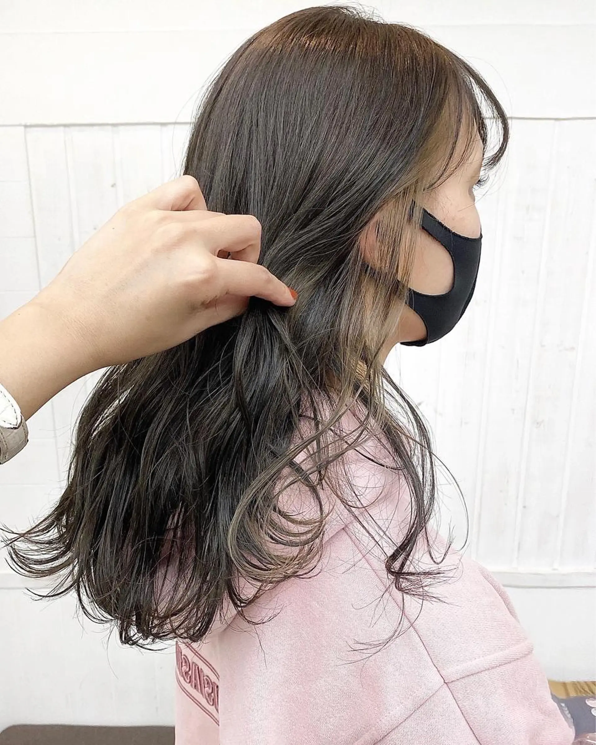 ミディアム ミディアムパーマ 縮毛矯正 B3  SHARE SALON【ビースリーシェアサロン】所属・☀️透明感color KURO☀️のヘアスタイル