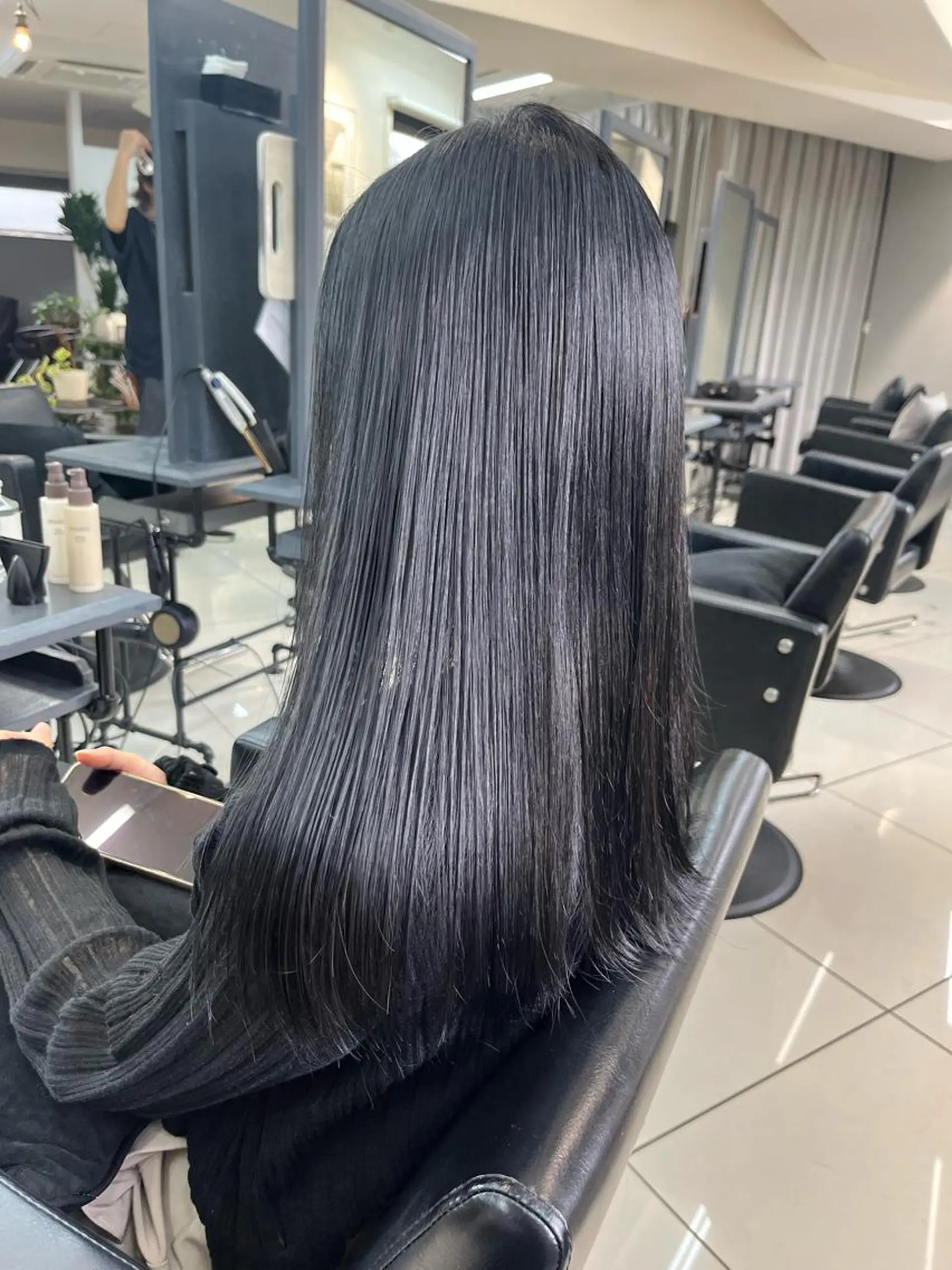 ロング カラー ボブ・顔まわり 💎愛唯(めい)のヘアスタイル