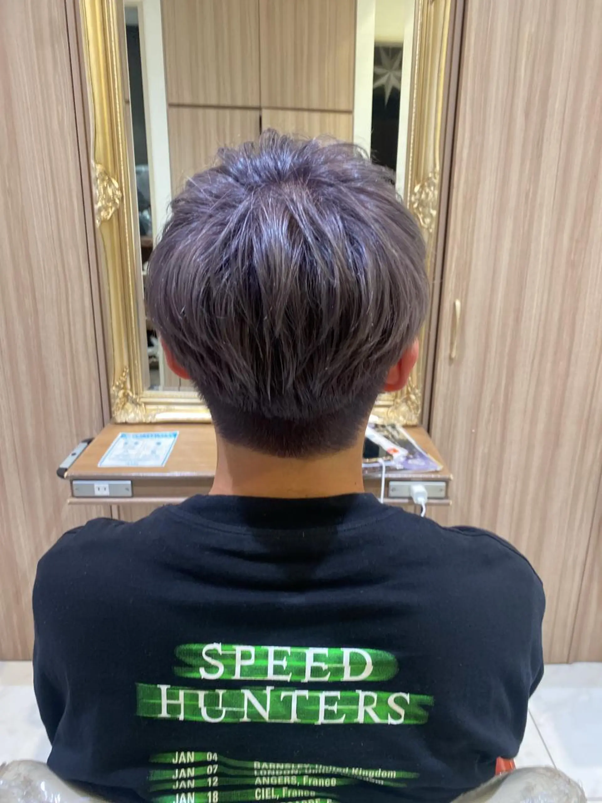 カラー メンズ 古川 琴美のヘアスタイル