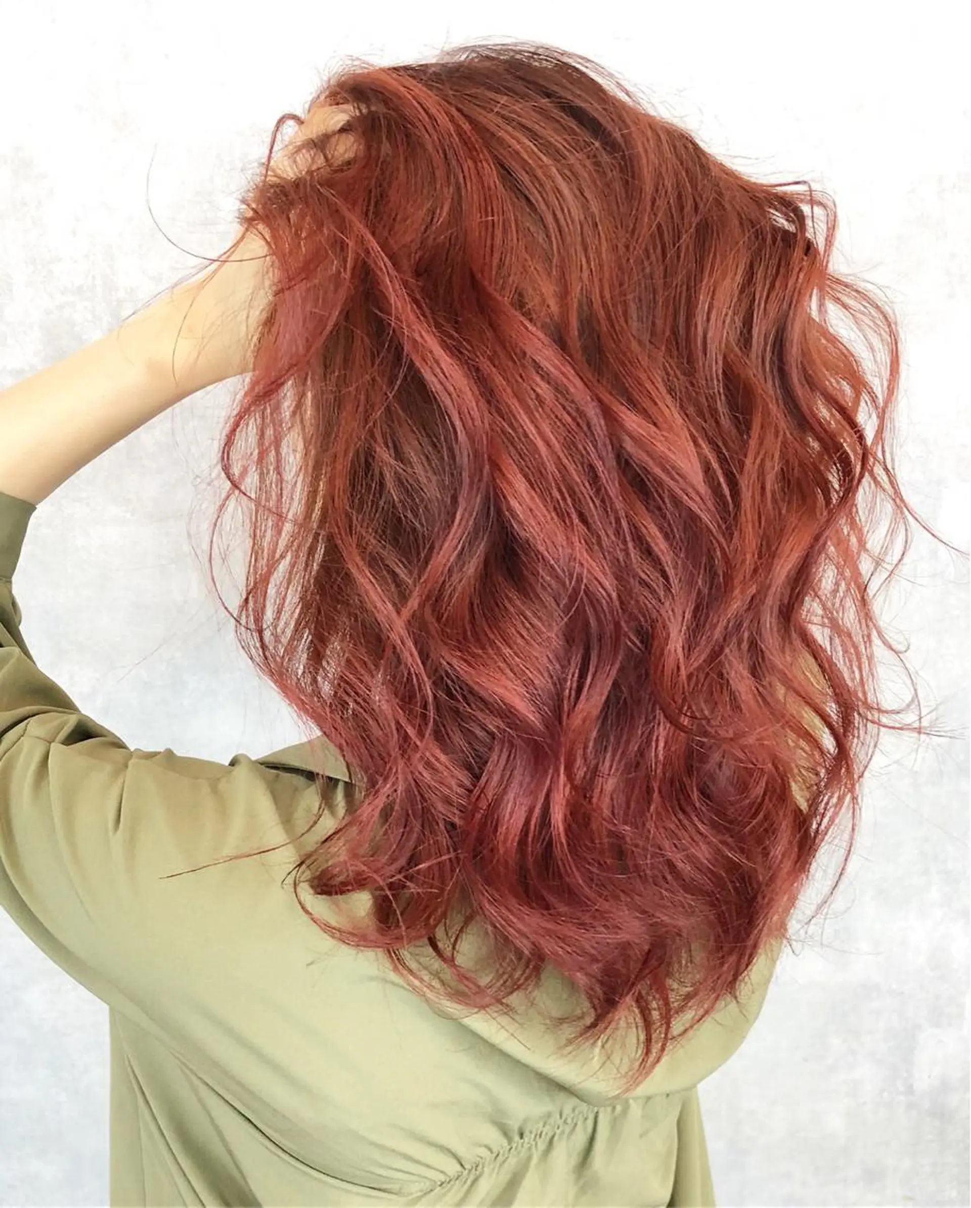 ロング カラー レッドカラー レイヤーカット BLend 渋谷のヘアスタイル