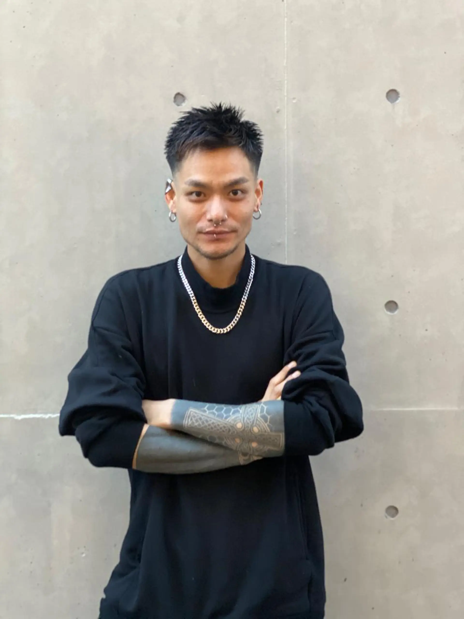 ショート 中元 淳のヘアスタイル