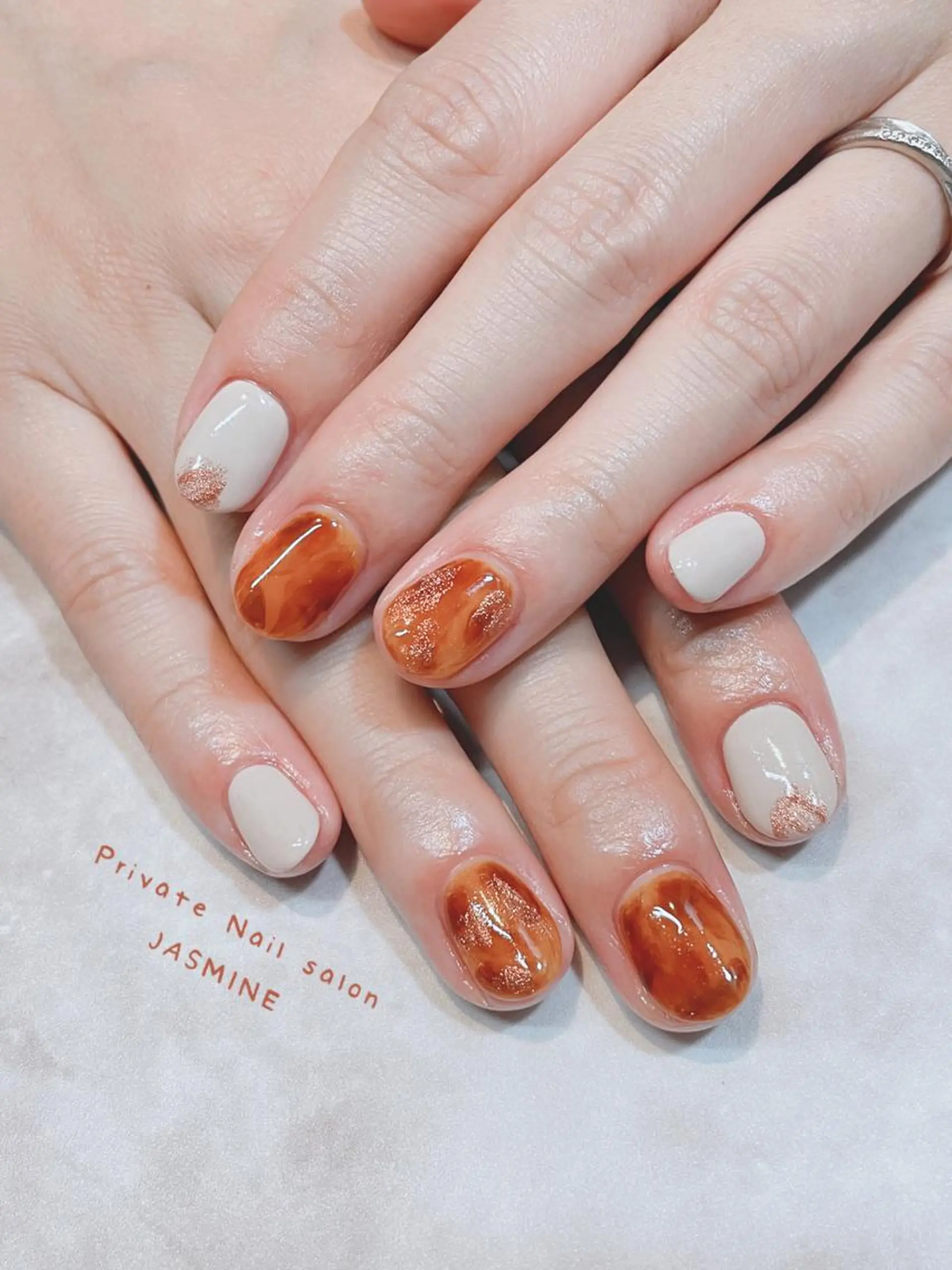 ネイル べっ甲ネイル ハンドネイル Nail salon JASMINEのネイルデザイン