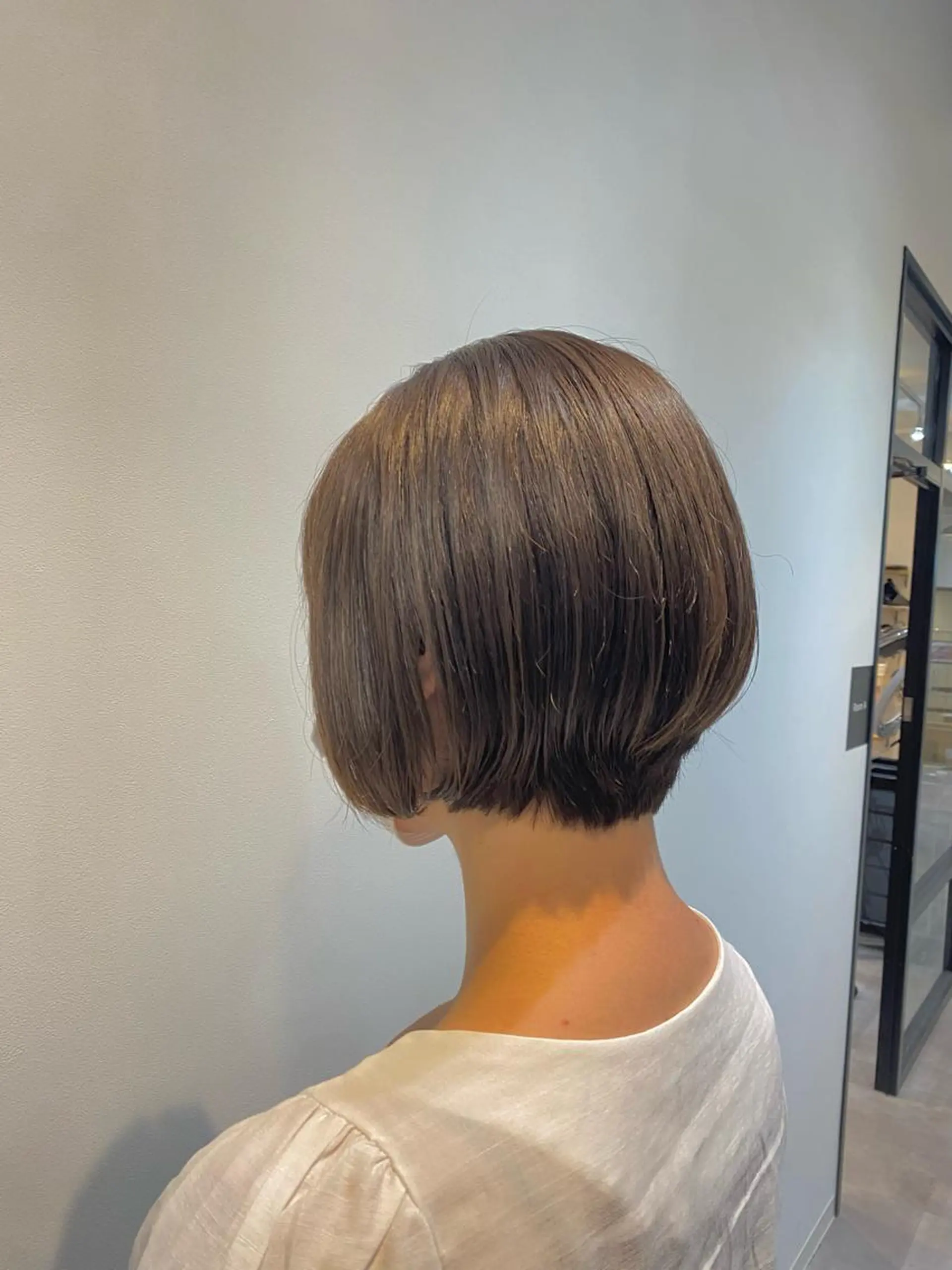 ショート カラー 前下がりボブ ショートボブ ボブ ショートヘア カット ヘアカラー トリートメント ♡オシャ髪♡AI ✂️newi町田のヘアスタイル