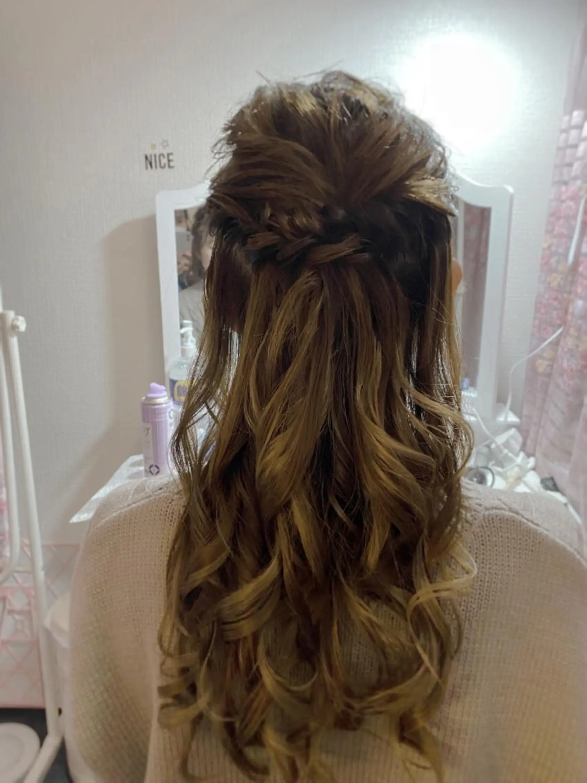 ヘアアレンジ Ai& Hitomiのマツエク・マツパデザイン