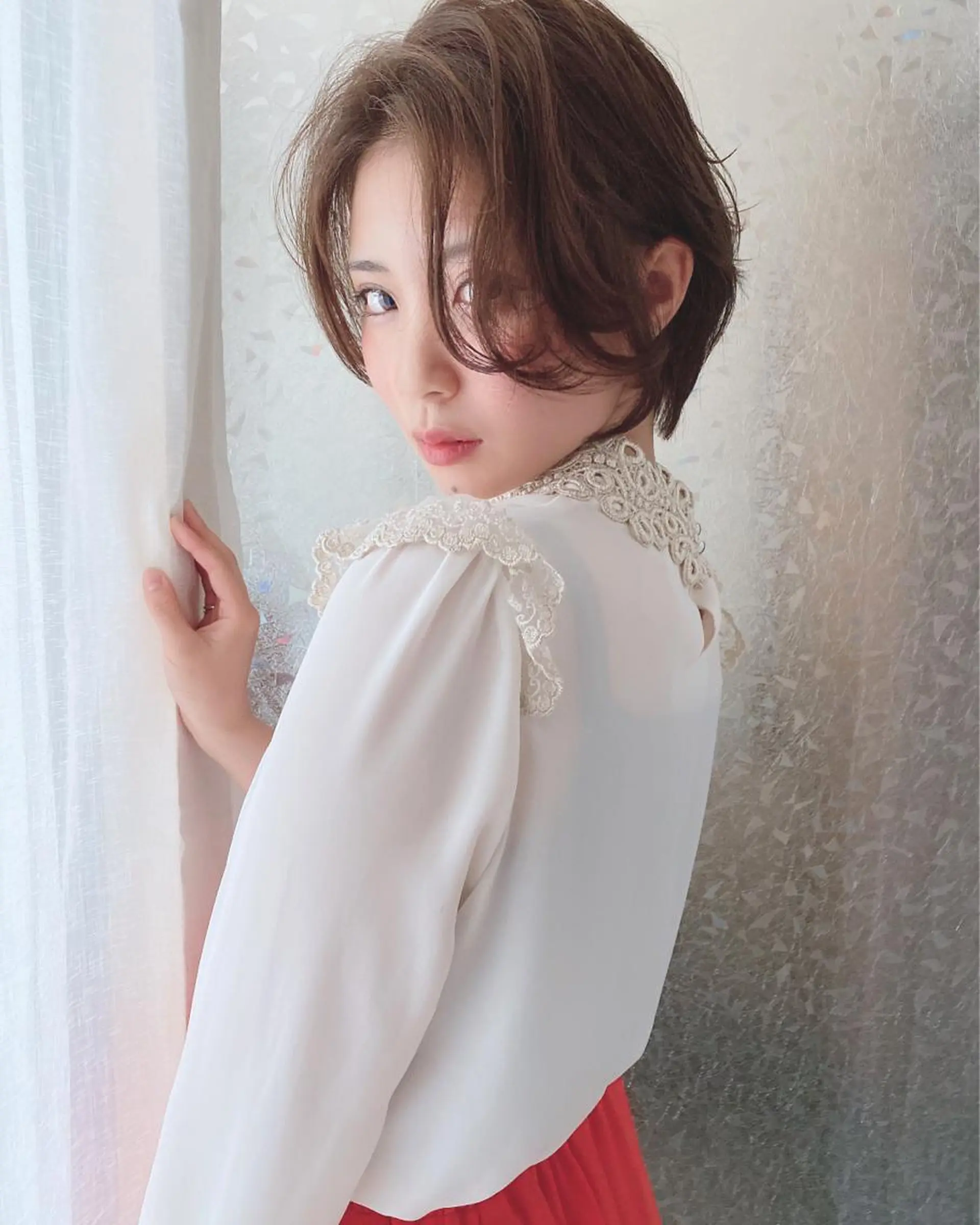 ショート カラー 明るい白髪染め専門店兵庫駅前店所属・山口 一馬のヘアスタイル