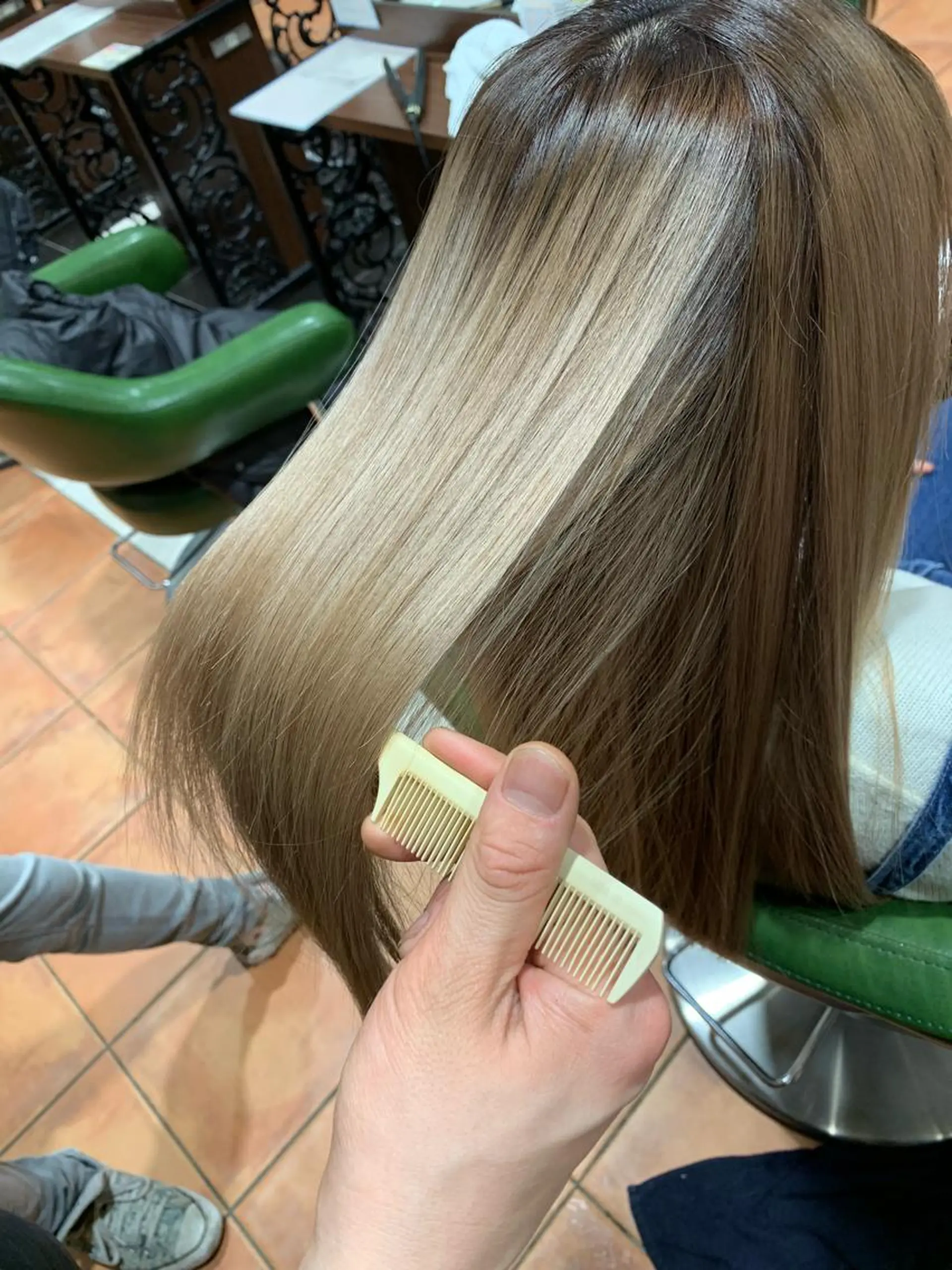 カラーリスト菅澤 岳のヘアスタイル