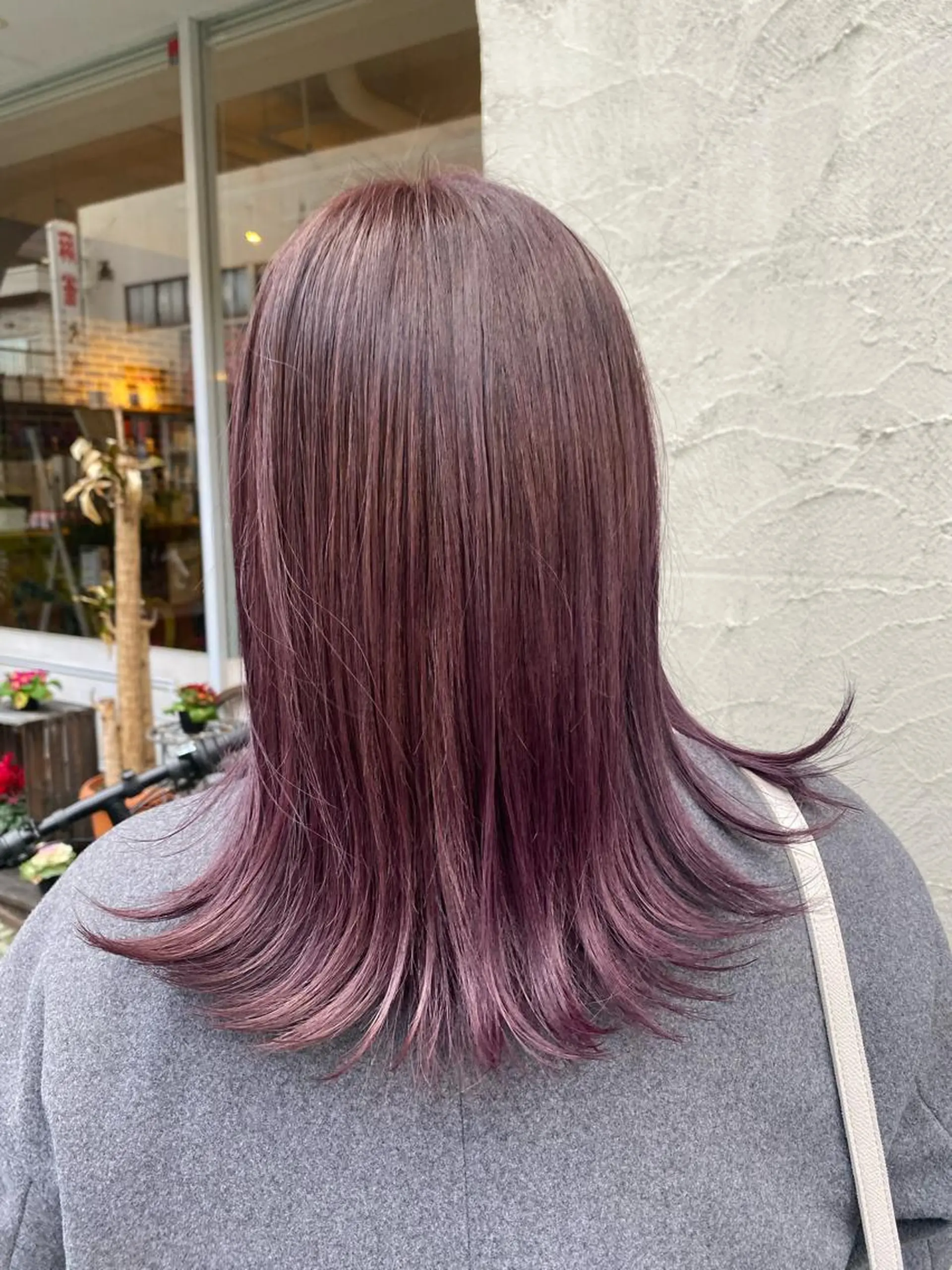 セミロング カラー MODE K's Hinataのヘアスタイル