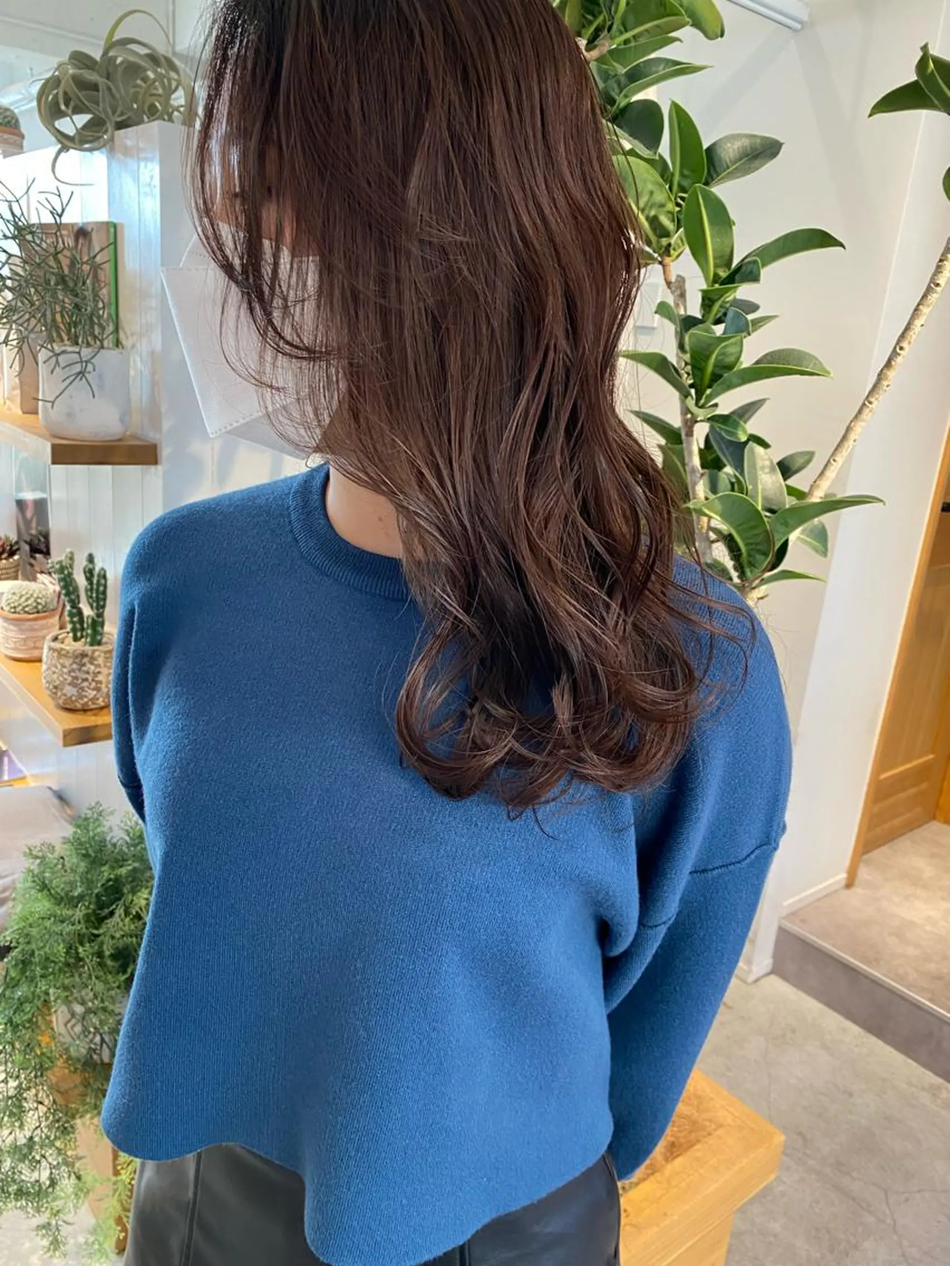 セミロング カラー ヘアアレンジ ベージュカラー ラベンダーカラー ラベンダーベージュ カット 【メンズ】 ルービック豊中のヘアスタイル