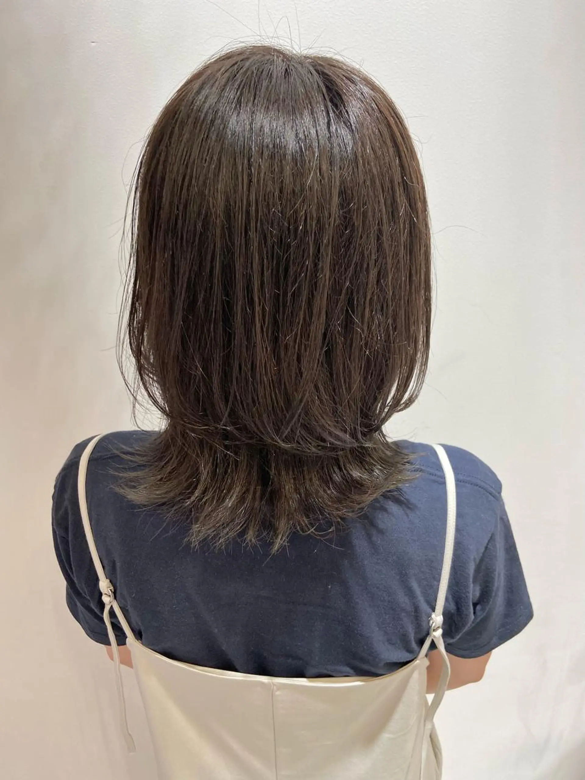 ミディアム カラー カット ヘアカラー トリートメント 🐺ウルフ/レイヤー 似合わせ‎🤍沙羅のヘアスタイル