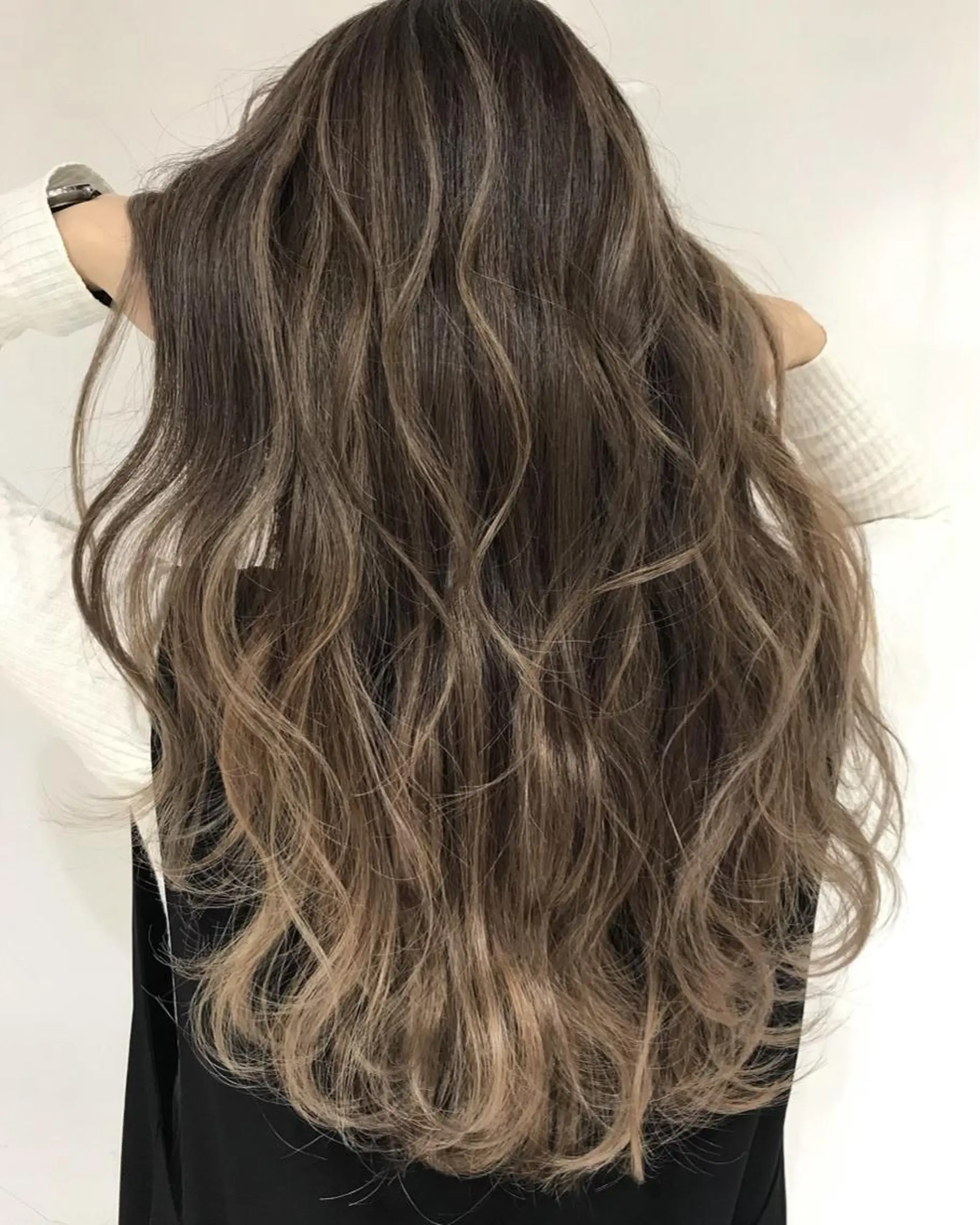 ロング ハイライト 北千住10分 肥高　壮汰のヘアスタイル