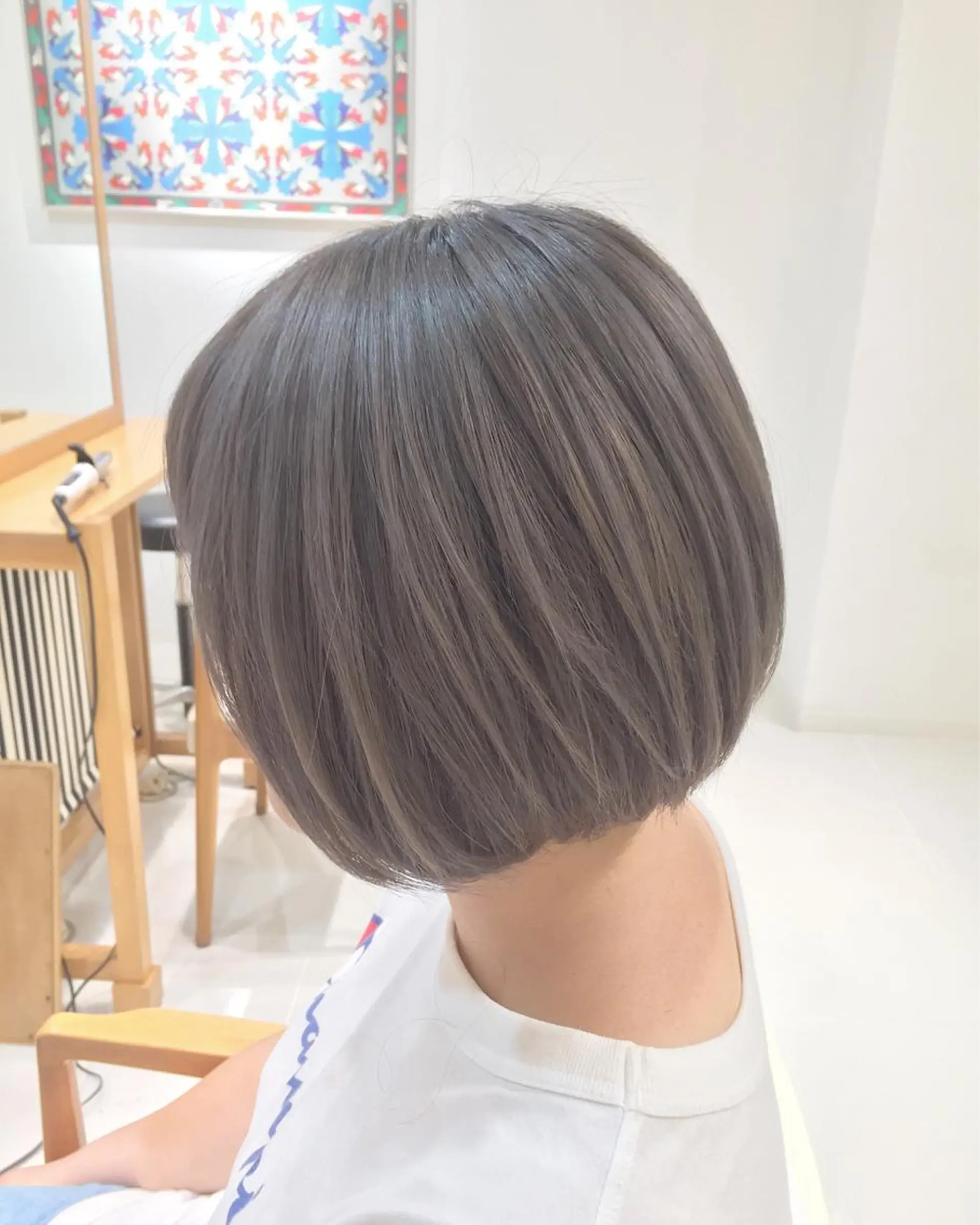 ショート カラー ブリーチ グレージュ ショートヘア gotoday新宿aura店所属・新宿徒歩5分 透明感カラーのその他イメージ