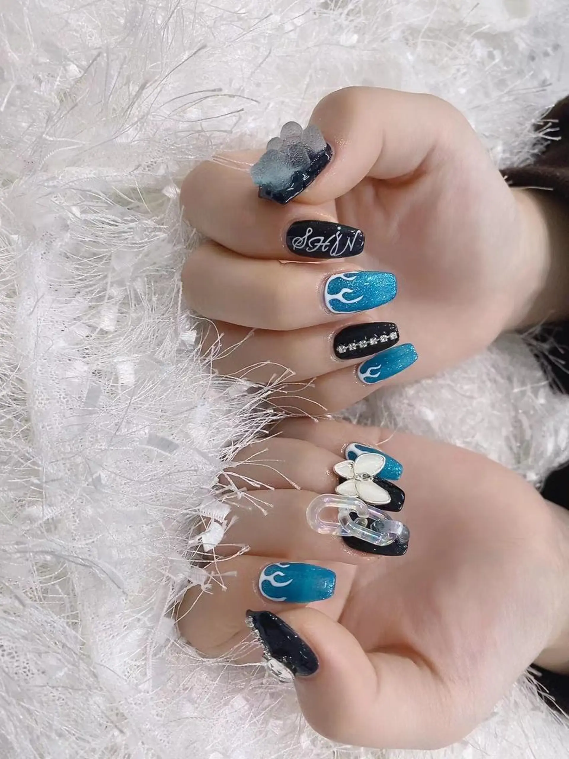ネイル ハンドネイル ハンドケア Sachiネイル所属・Sachi Nail上野のネイルデザイン