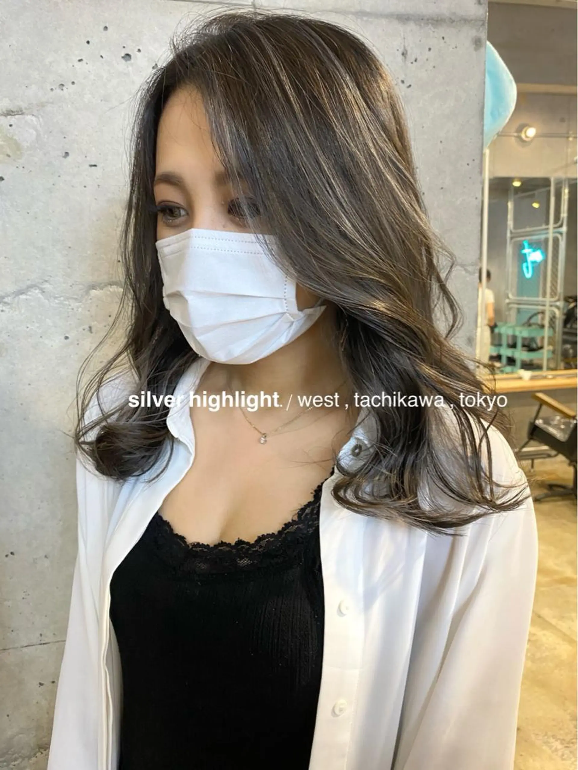 ロング カラー ハイライトカラー シルバー ハイライト 学生 竹嶌 健吾のヘアスタイル