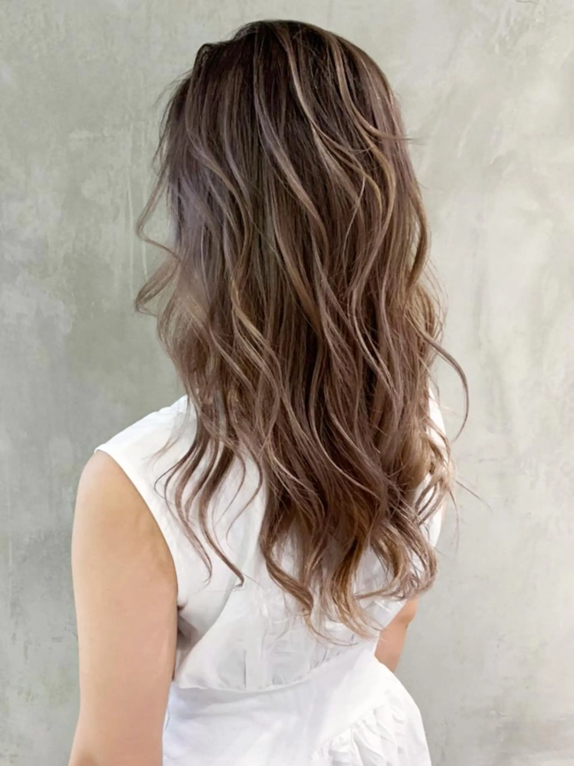 セミロング カラー ヘアアレンジ パーマ バレイヤージュ レイヤーカット ITbyALBUM 中野店のヘアスタイル