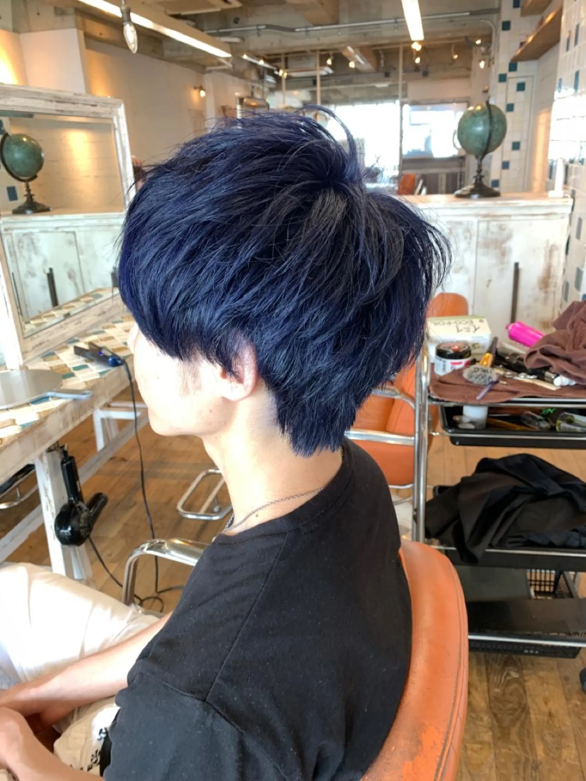 カラー インナーカラー ネイビーカラー Beyond（kitaro）所属・石井辰功也 フリーランス美容師のヘアスタイル