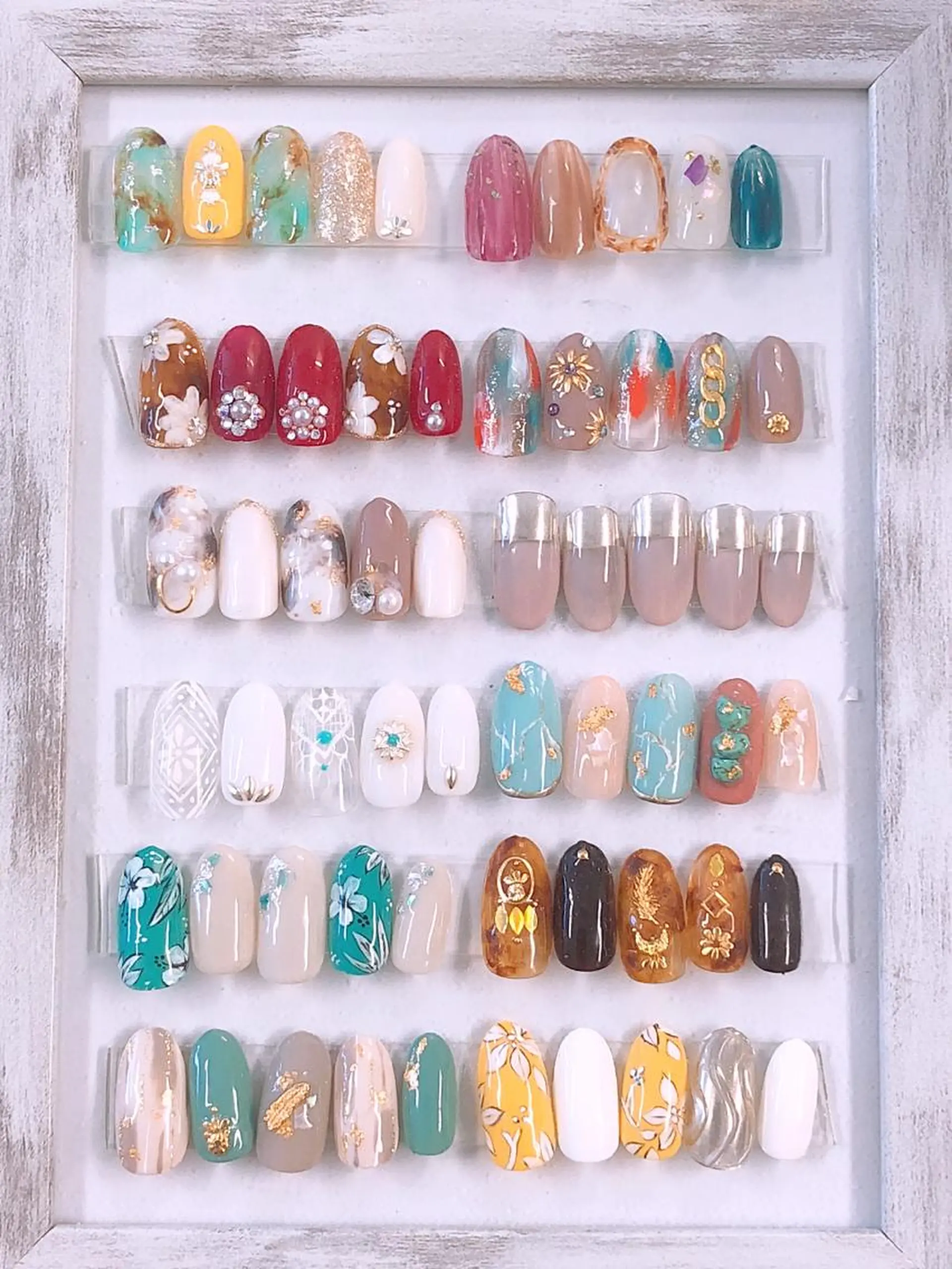 ネイル ネイルチップ KIREIE NAILSのネイルデザイン