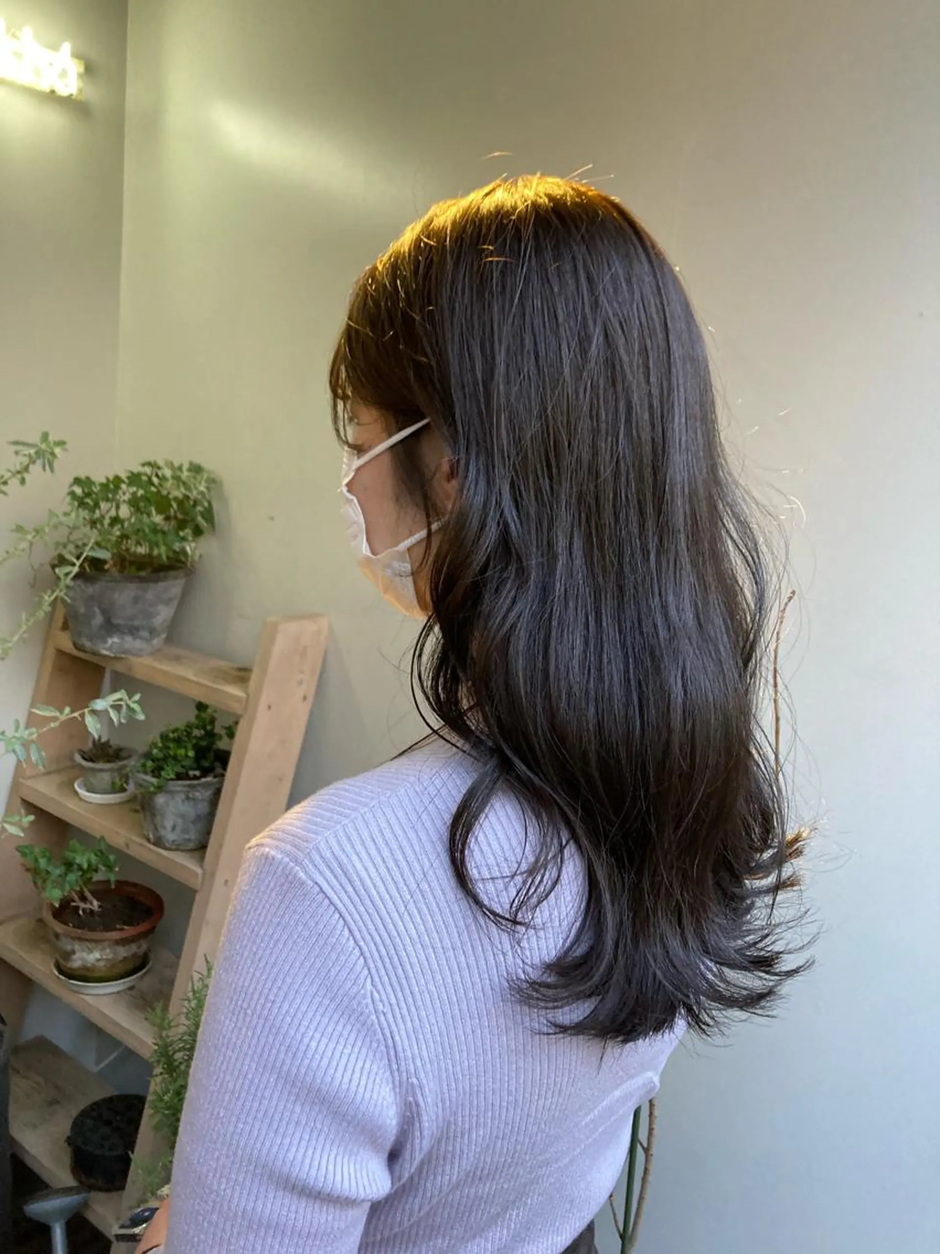 ロング カラー アッシュ アッシュグレー アッシュグレージュ ブリーチ デザインカラー ✂︎岡根 京花✂︎のヘアスタイル