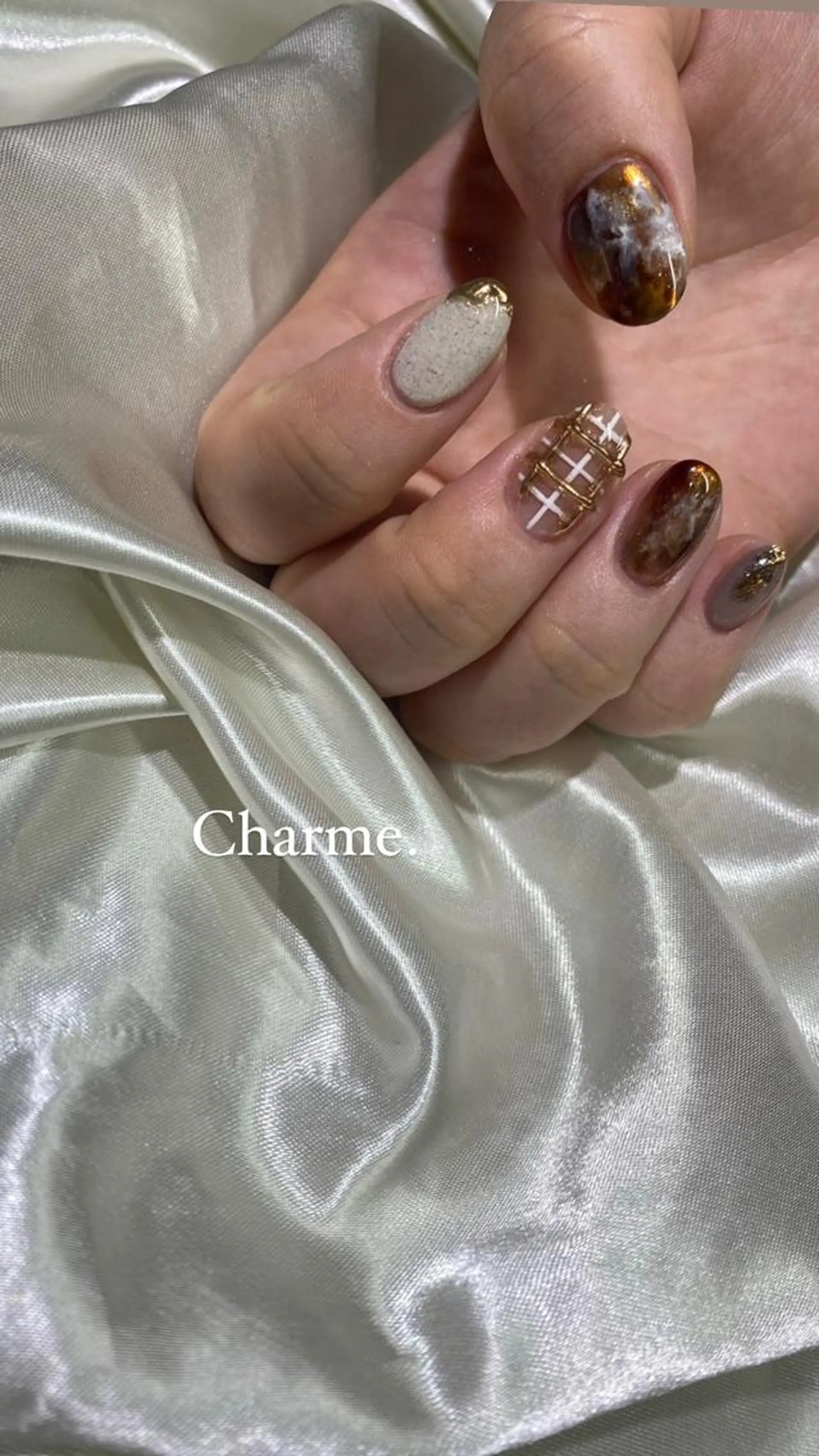 ネイル 持ち込み ニュアンスネイル Charme. NOBUKOのネイルデザイン
