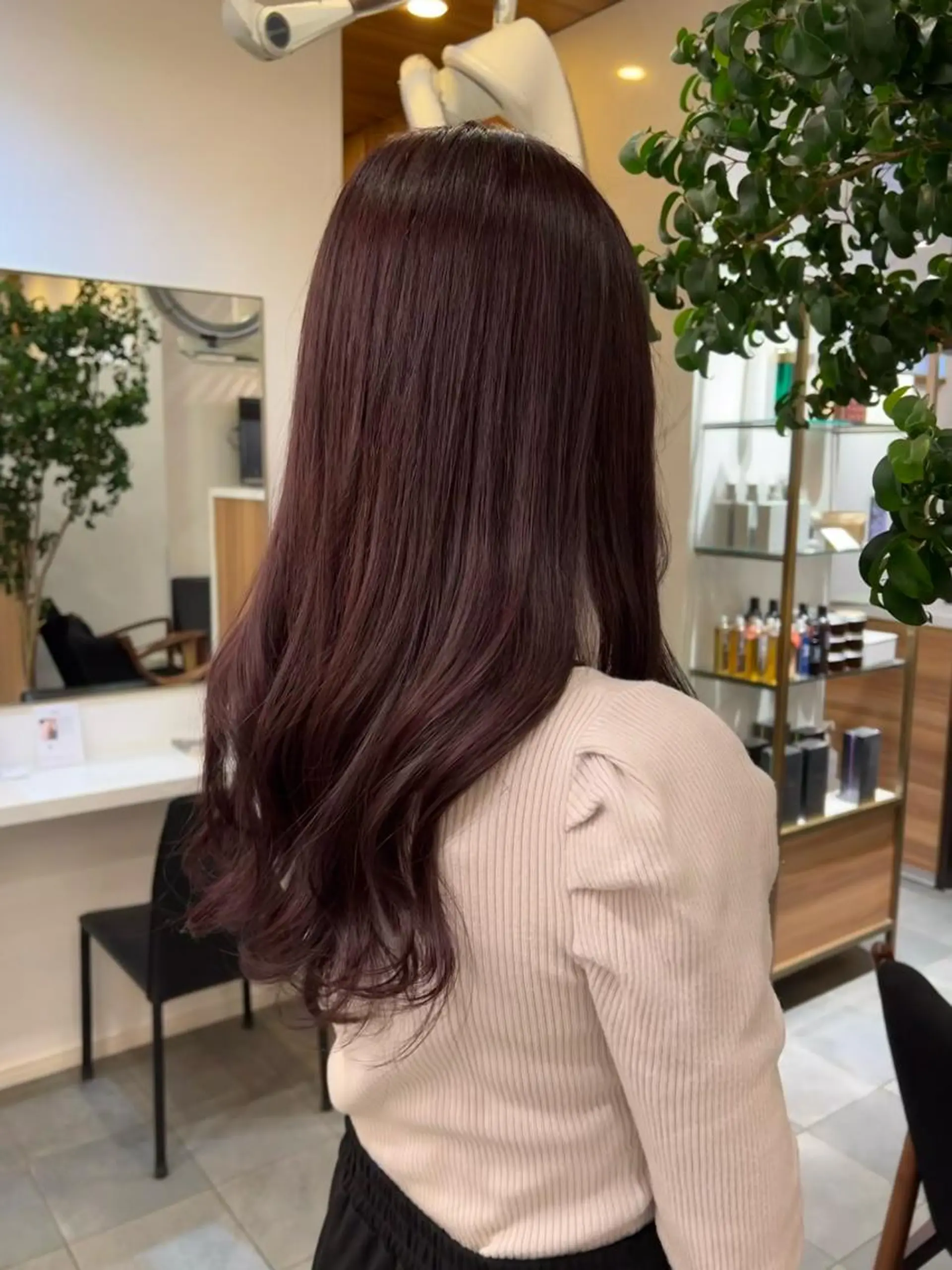 ロング カラー カワハラ ヒナコのヘアスタイル