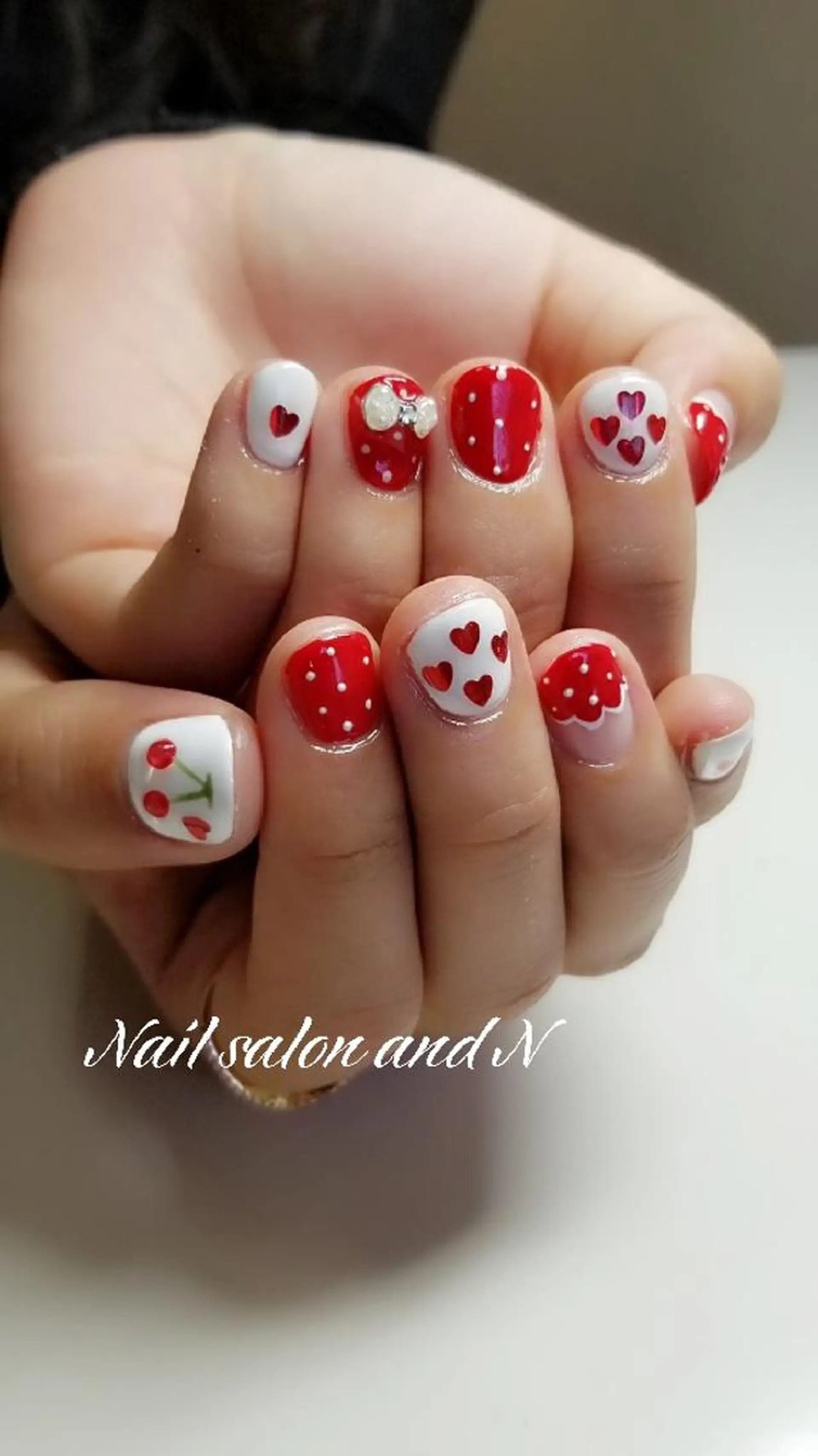 ネイル and Nのネイルデザイン