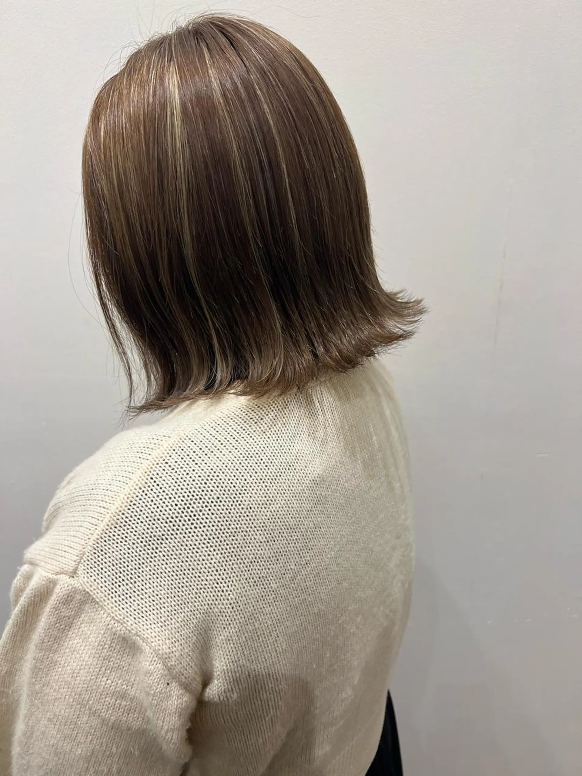 ミディアム たかはし あかりのヘアスタイル