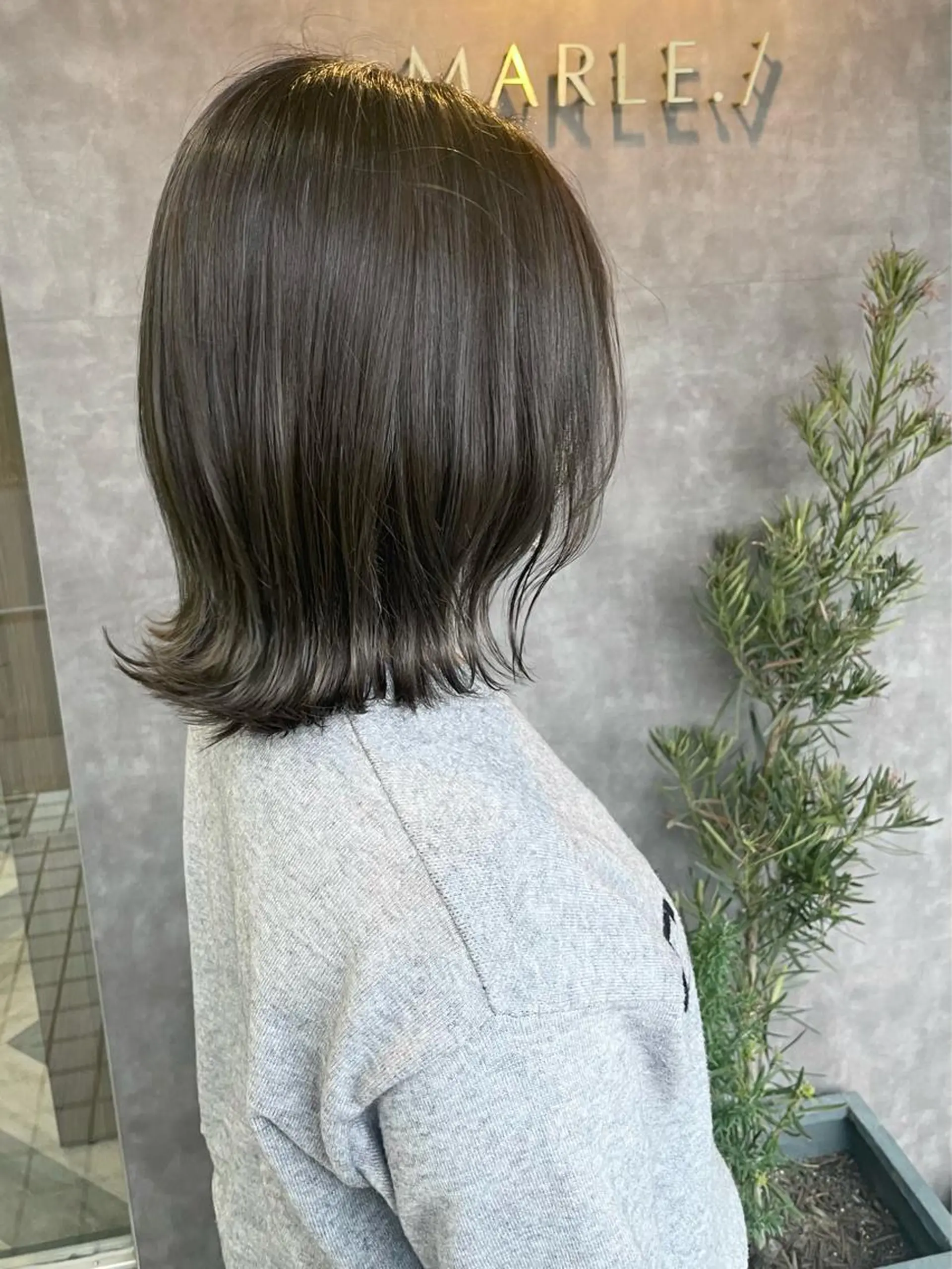 ミディアム 竹田 紀美のヘアスタイル